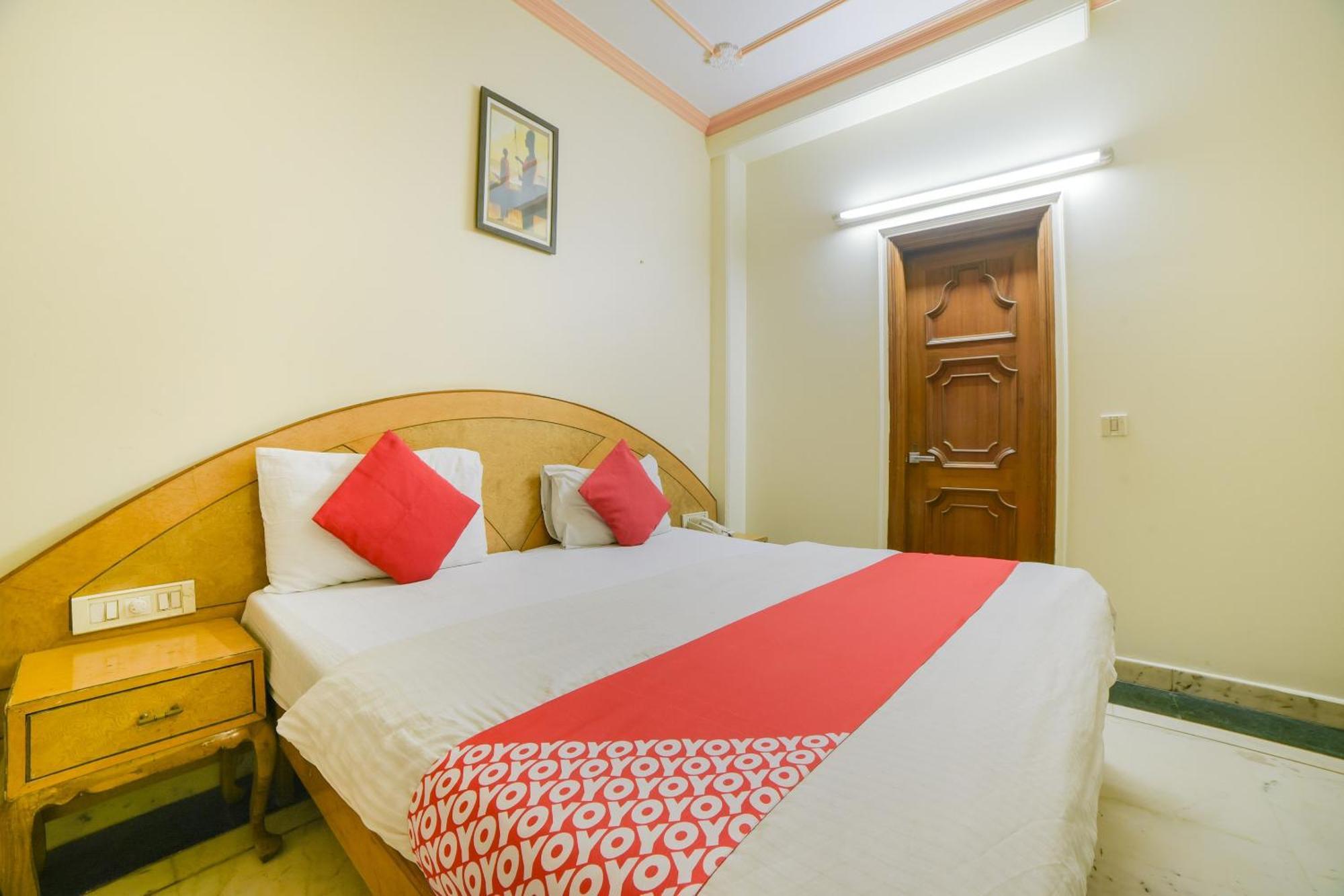 Hotel Super O Blue Sapphire Delhi