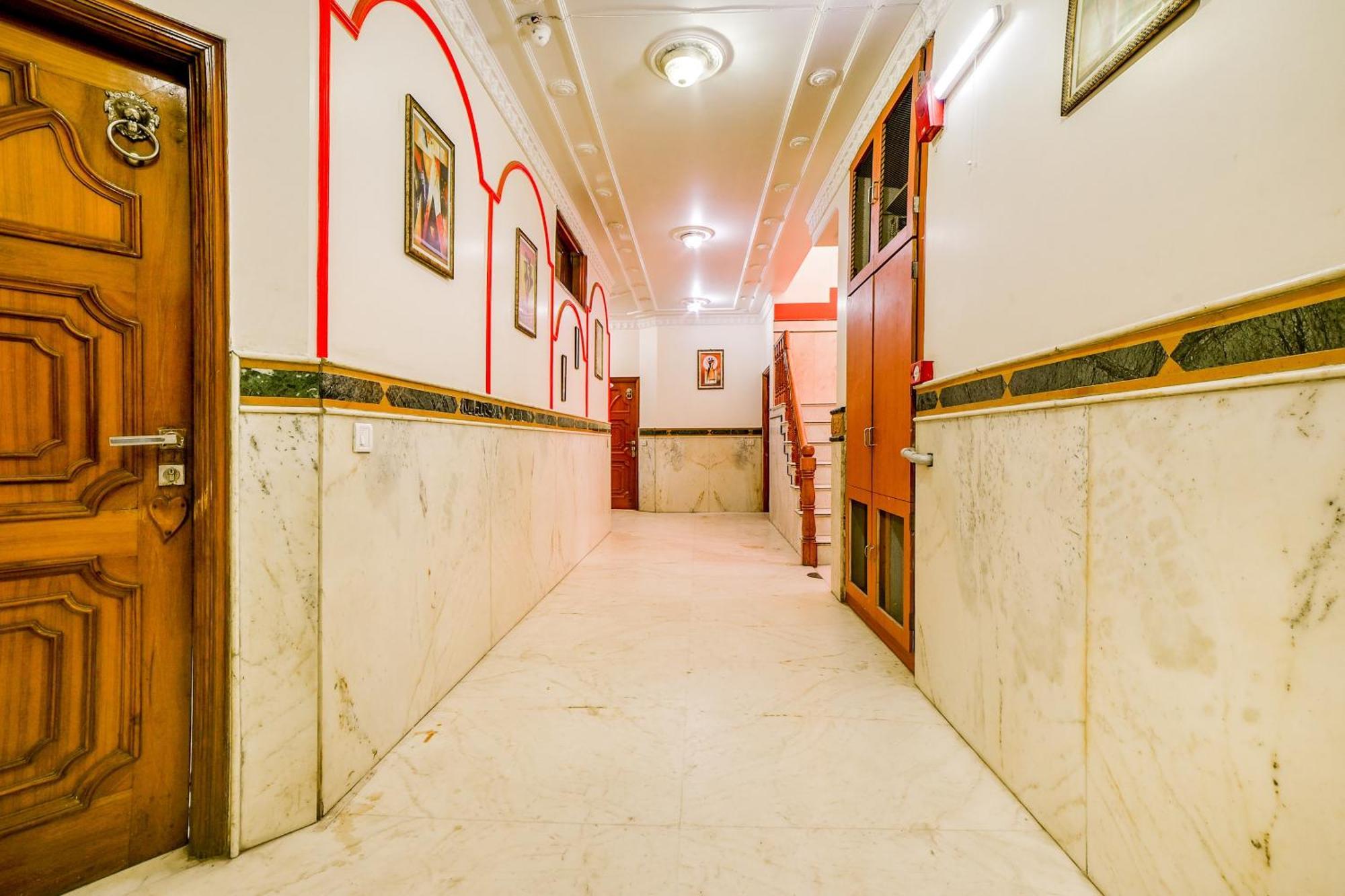 Super O Blue Sapphire Delhi 4*