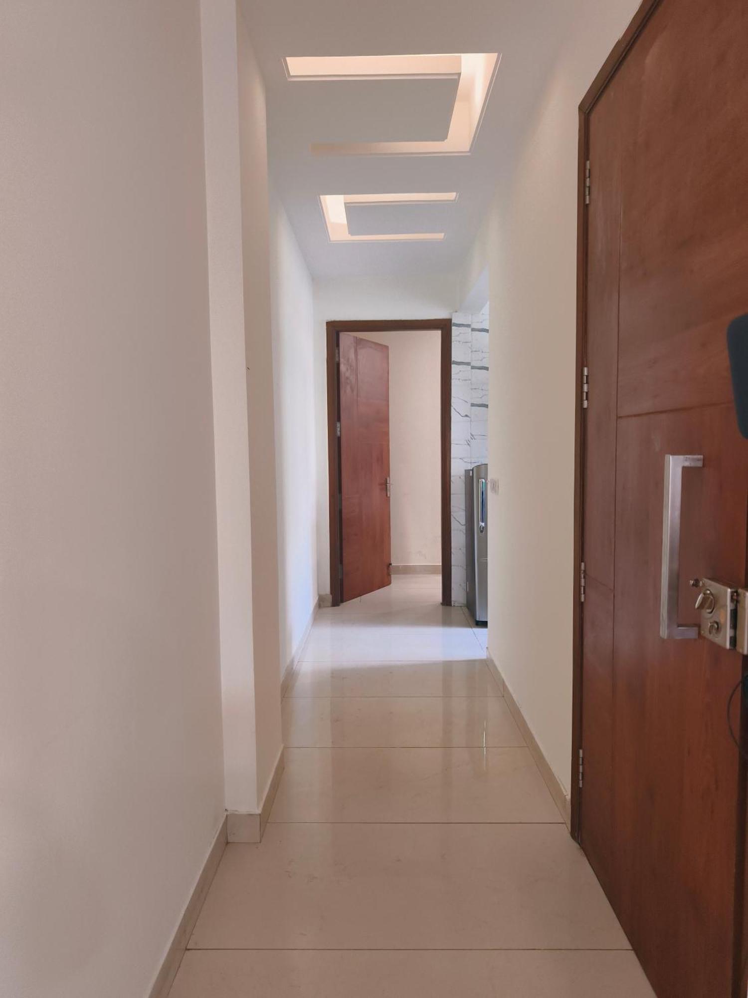 Apartment Hostmystay- 2bhk! Lajpat Nagar Market