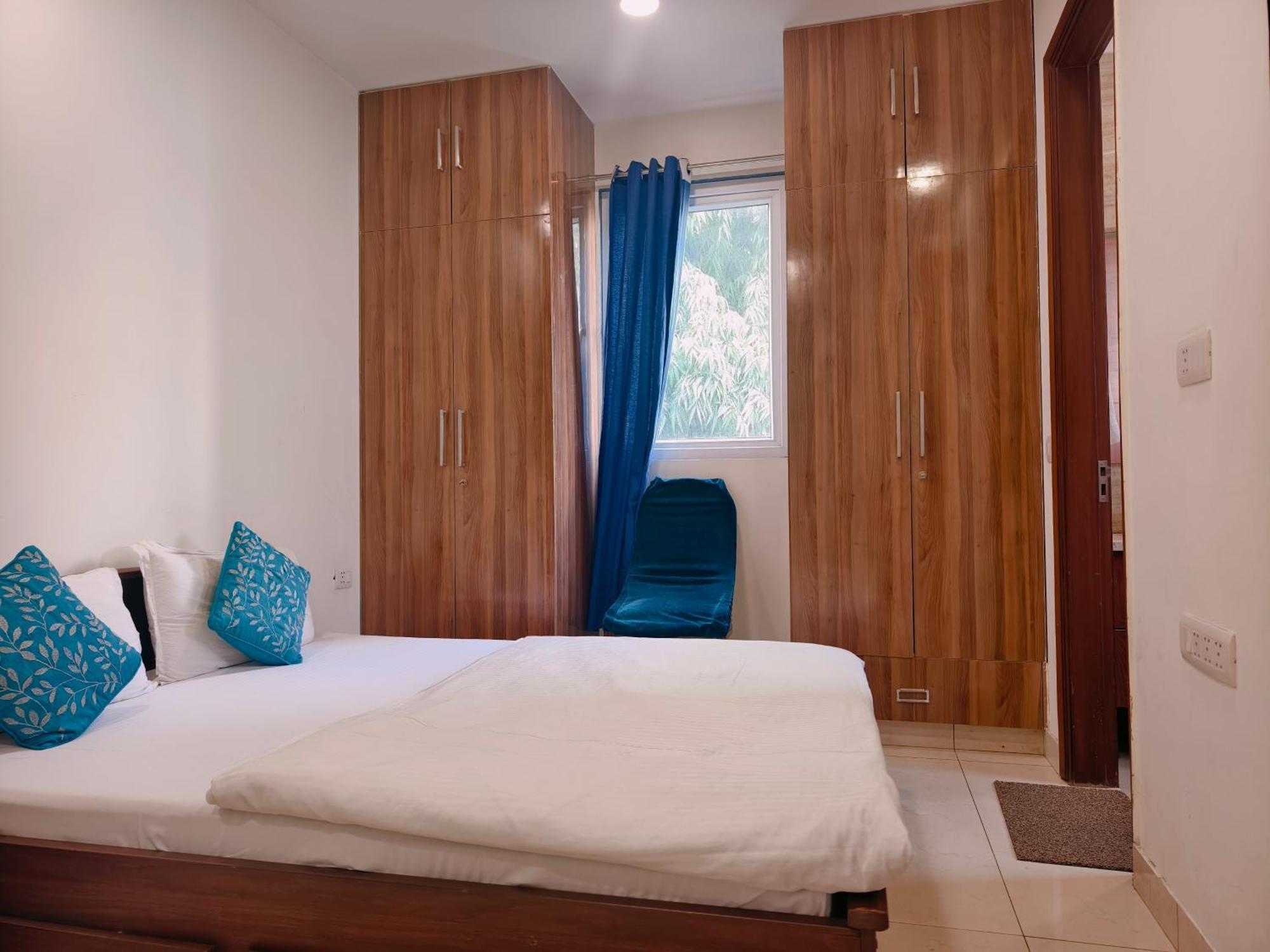 Hostmystay- 2bhk! Lajpat Nagar Market