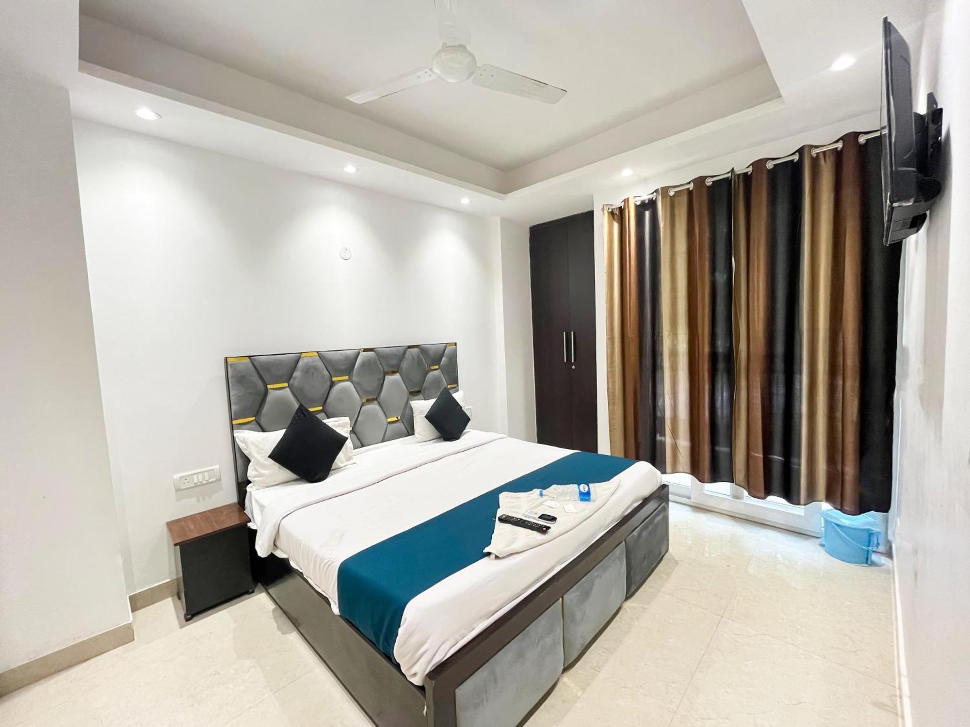 Hotel Purple 24 Seven -malviya Nagar 3*