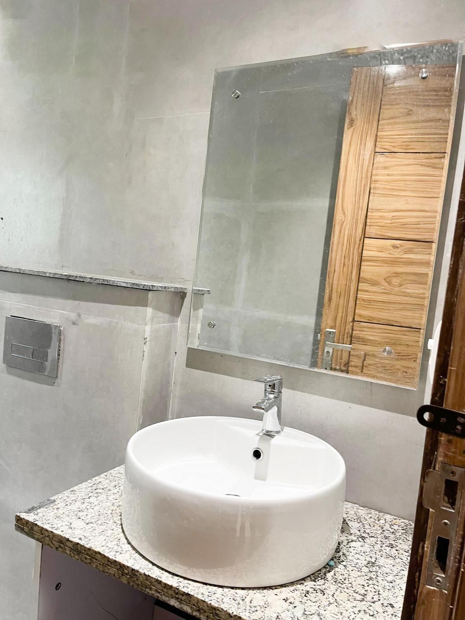 Hotel Purple 24 Seven -malviya Nagar 3*