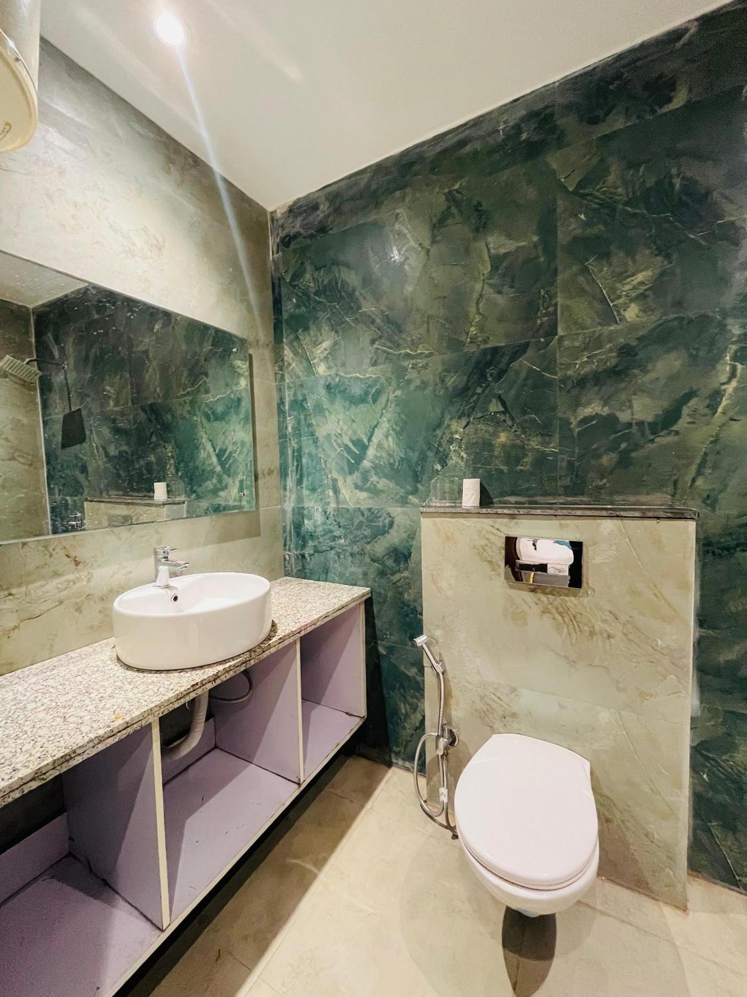 Purple 24 Seven -malviya Nagar Hotel New Delhi