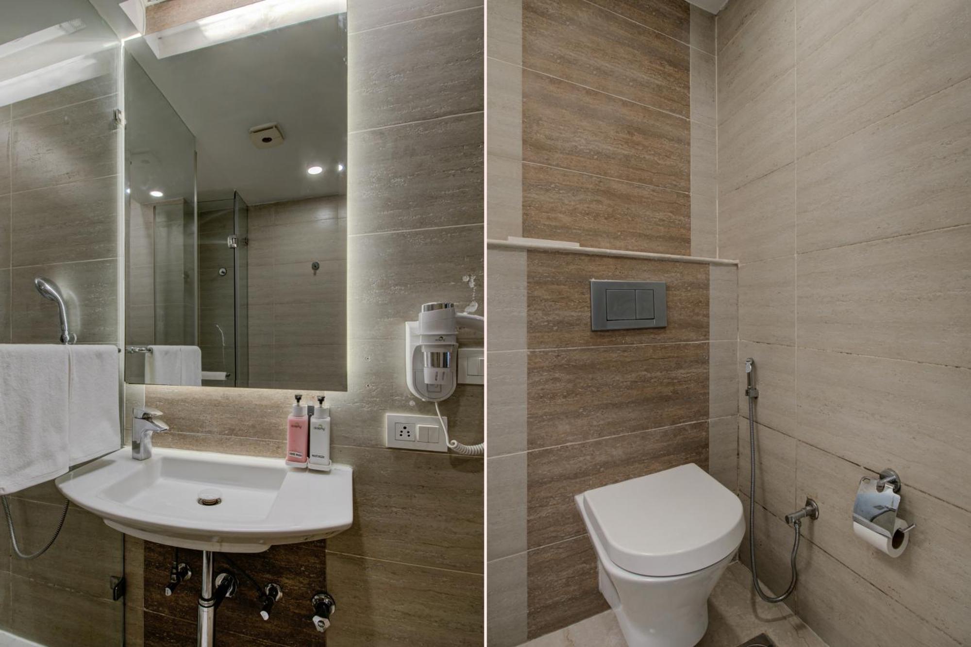 Iris Park Hotel