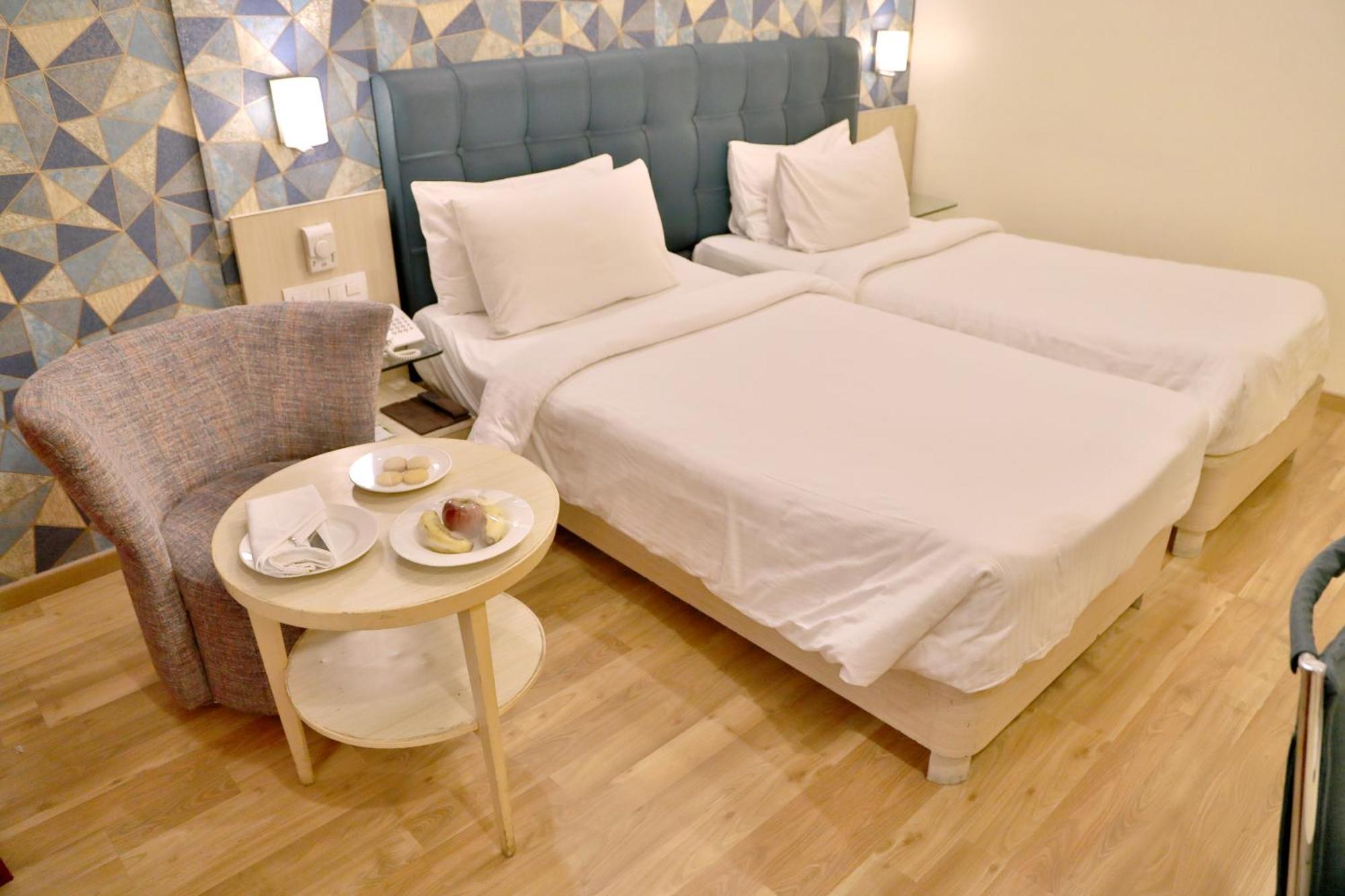 Hotel Sarovar Portico Naraina, New Delhi
