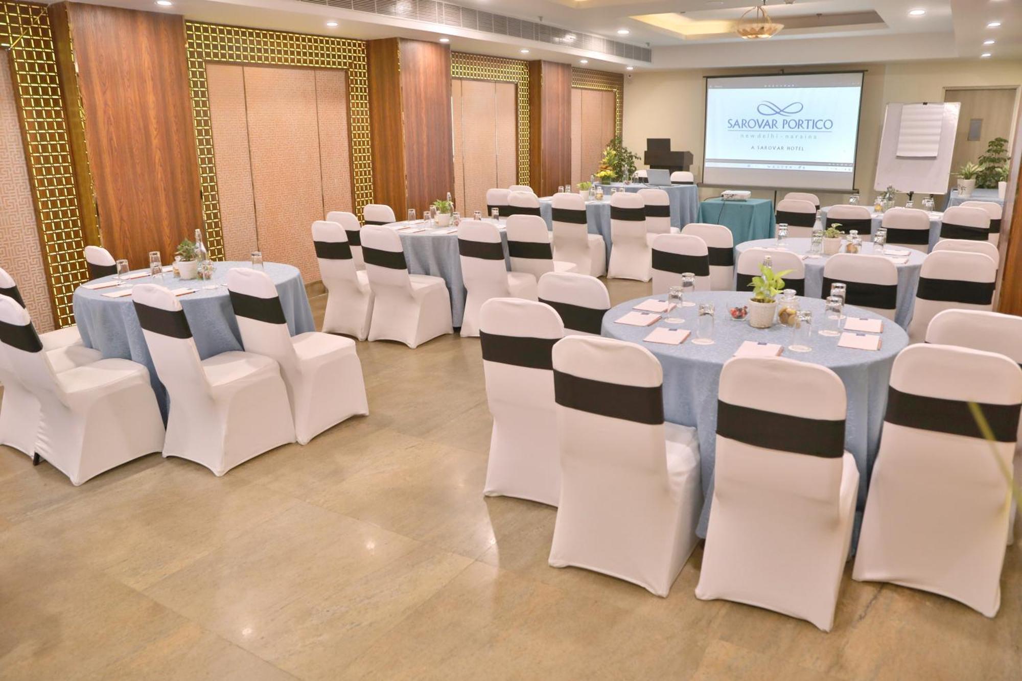 Hotel Sarovar Portico Naraina, New Delhi