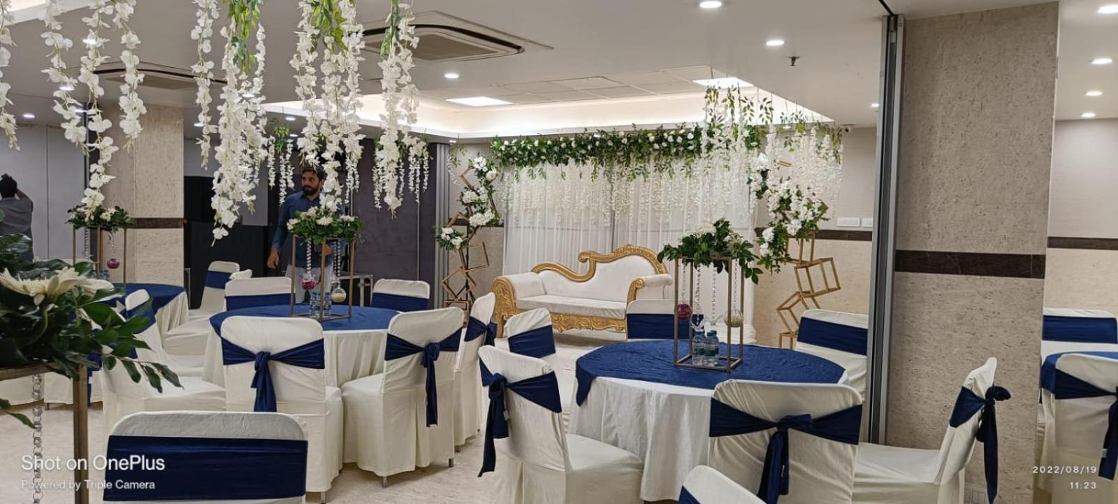 Hotel Iris Park New Delhi