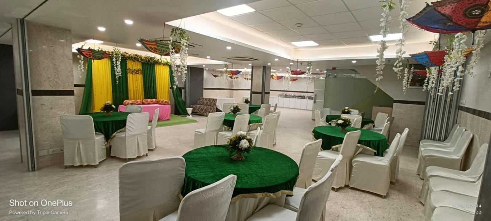 Hotel Iris Park New Delhi