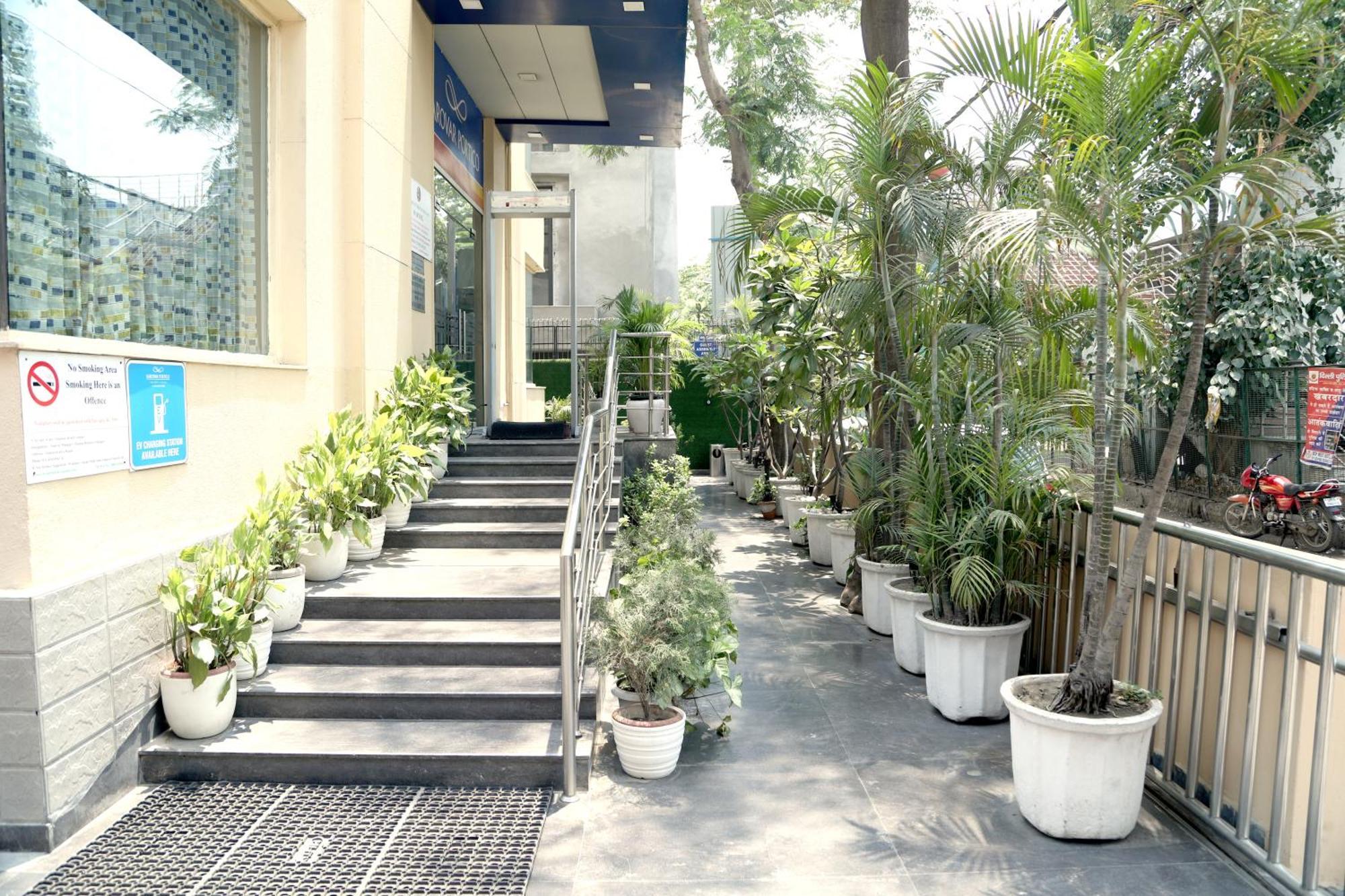 Hotel Sarovar Portico Naraina, New Delhi