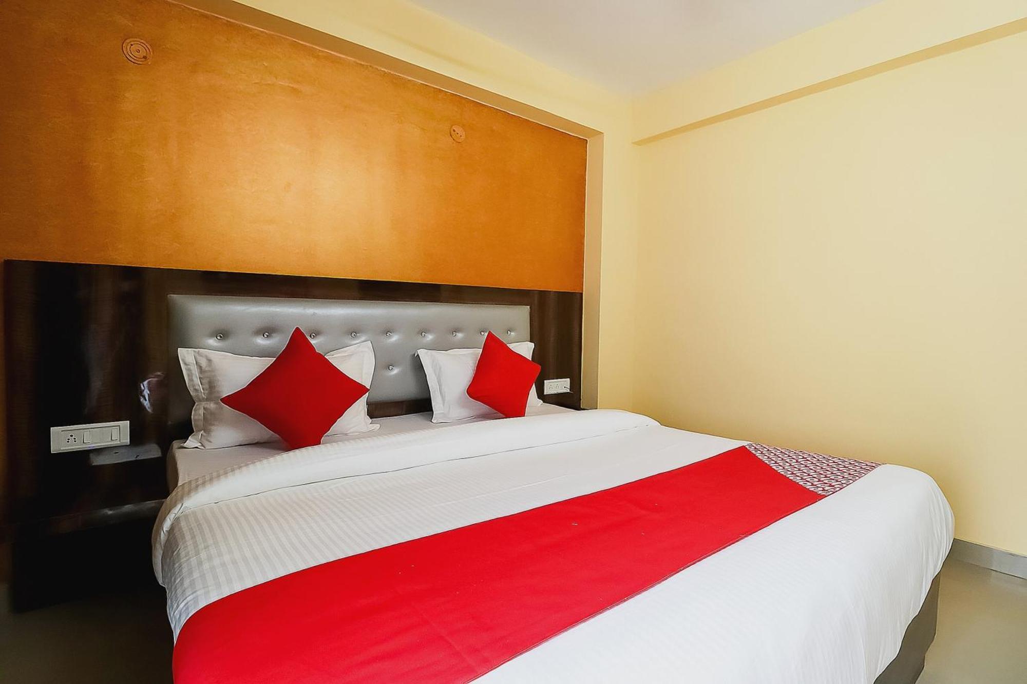 Hotel O Royal Orbit Near Delhi Airport New Delhi
