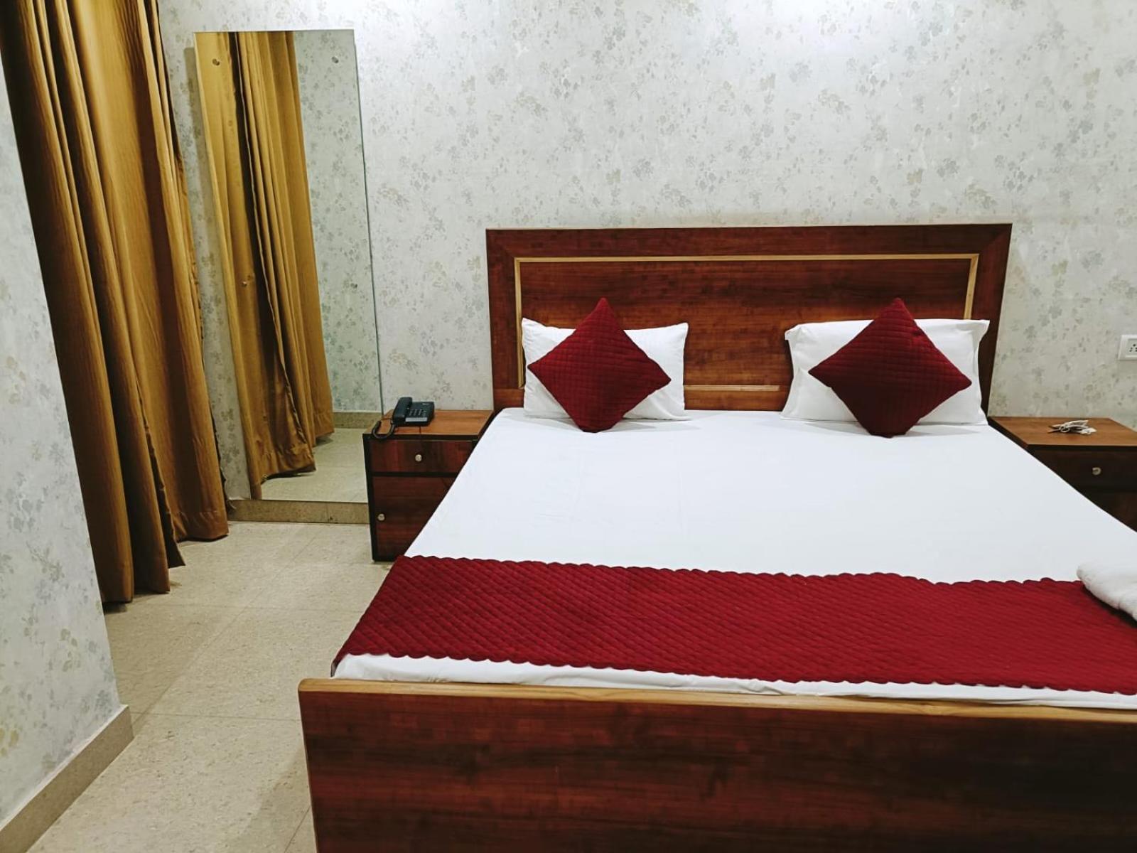 Ambs Plaza Near Igi Airport Delhi