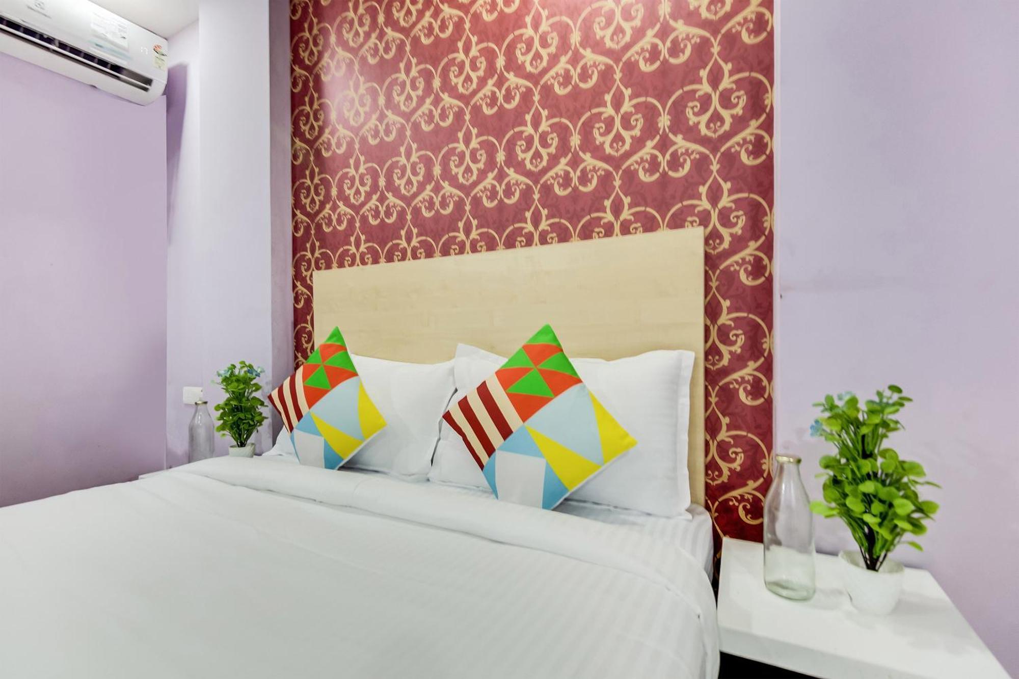 Enjoy Homes 78926 Guest house Delhi (National Capital Territory of India)