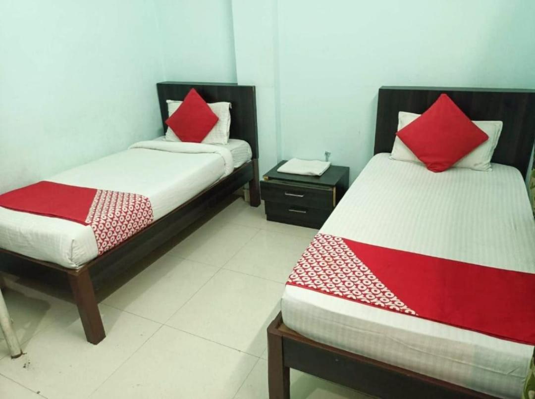 Raja Guest House- Railway Station *
