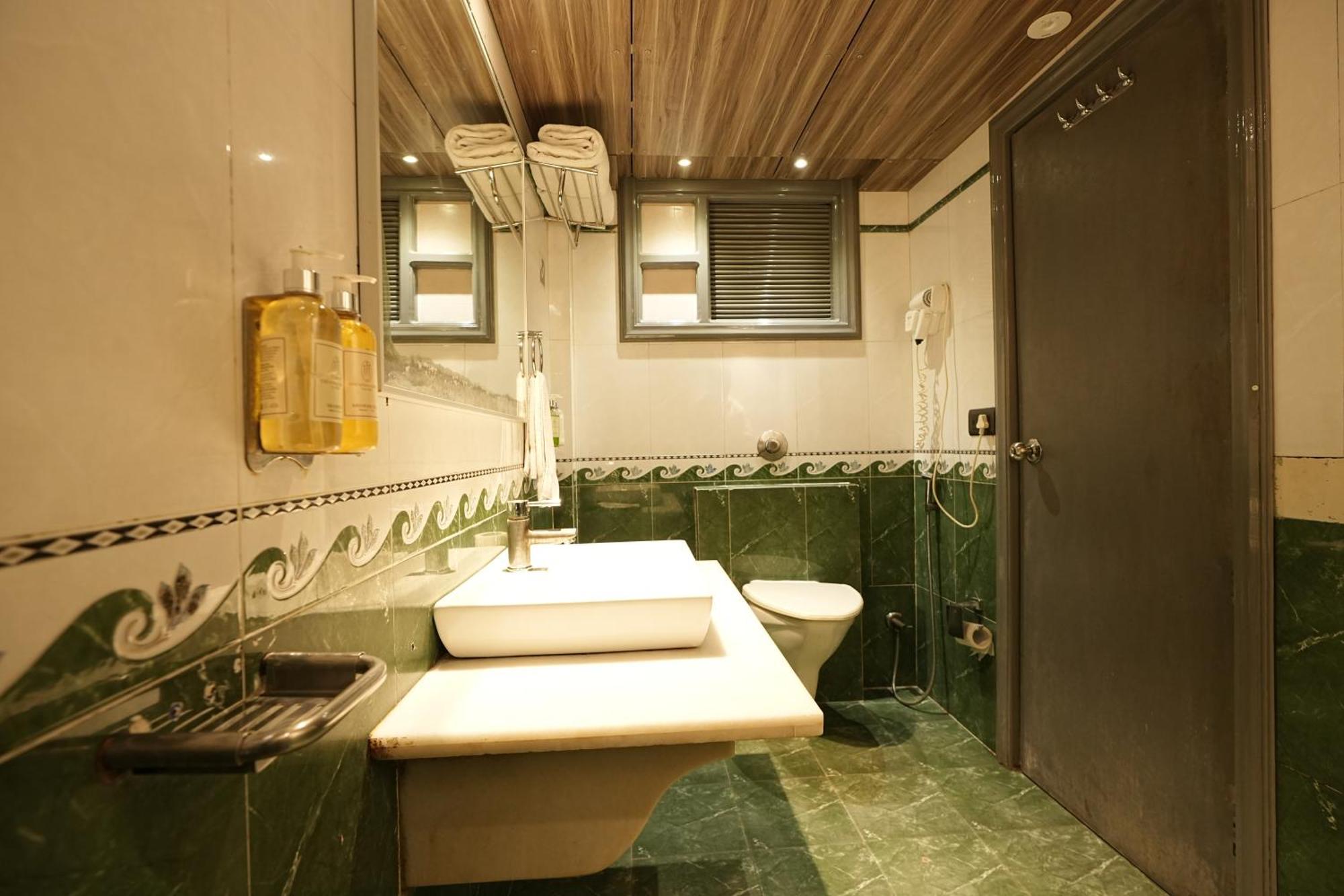 Empire Suites, Hotel New Delhi