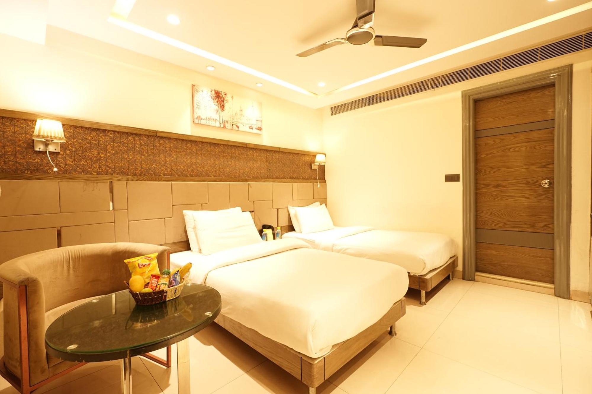 Hotel Empire Suites, New Delhi