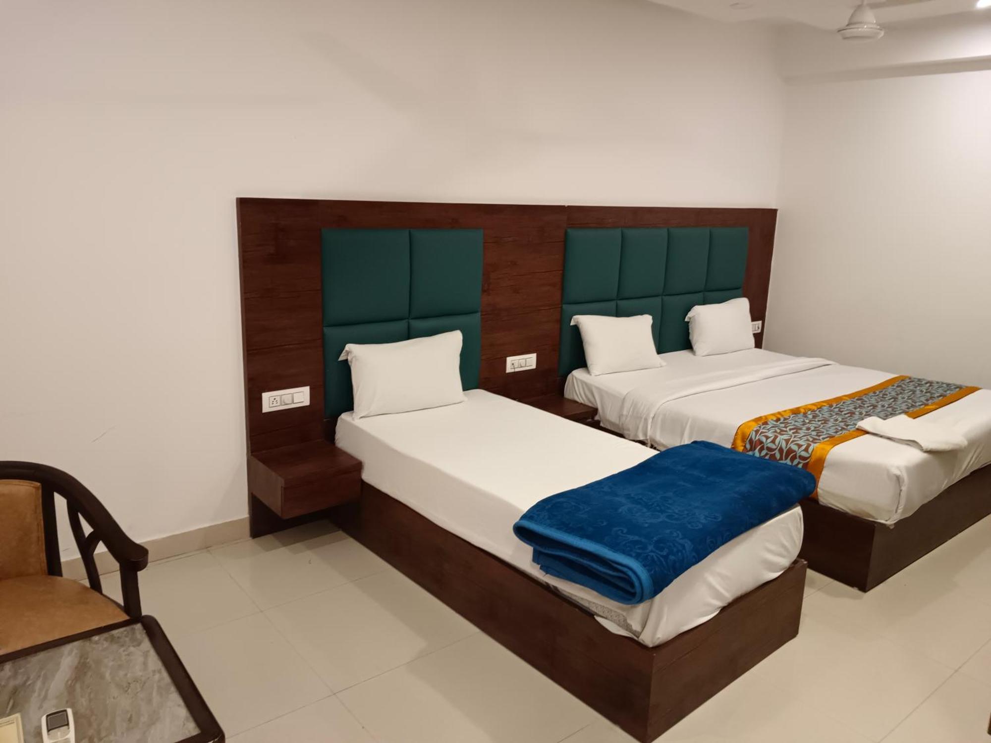 Hotel Tela Near Igi Airport Delhi