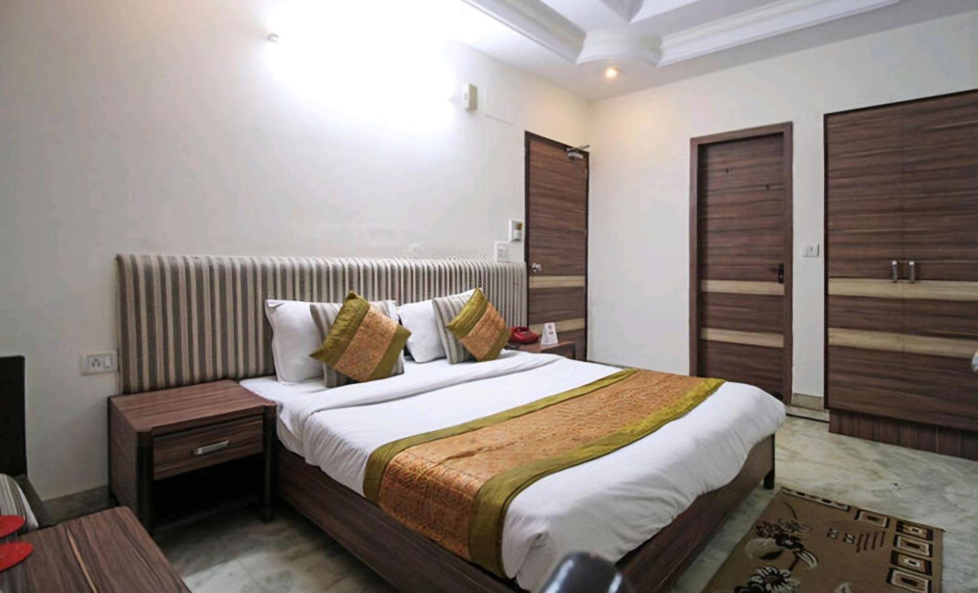 Classic Hotel 2*