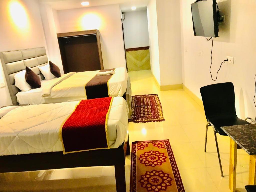 Hotel T Palace Mahipalpur 3*