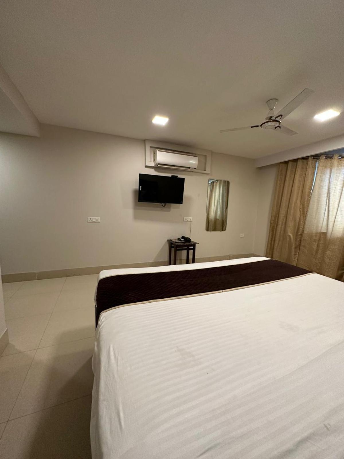 T Palace Mahipalpur Nova Deli