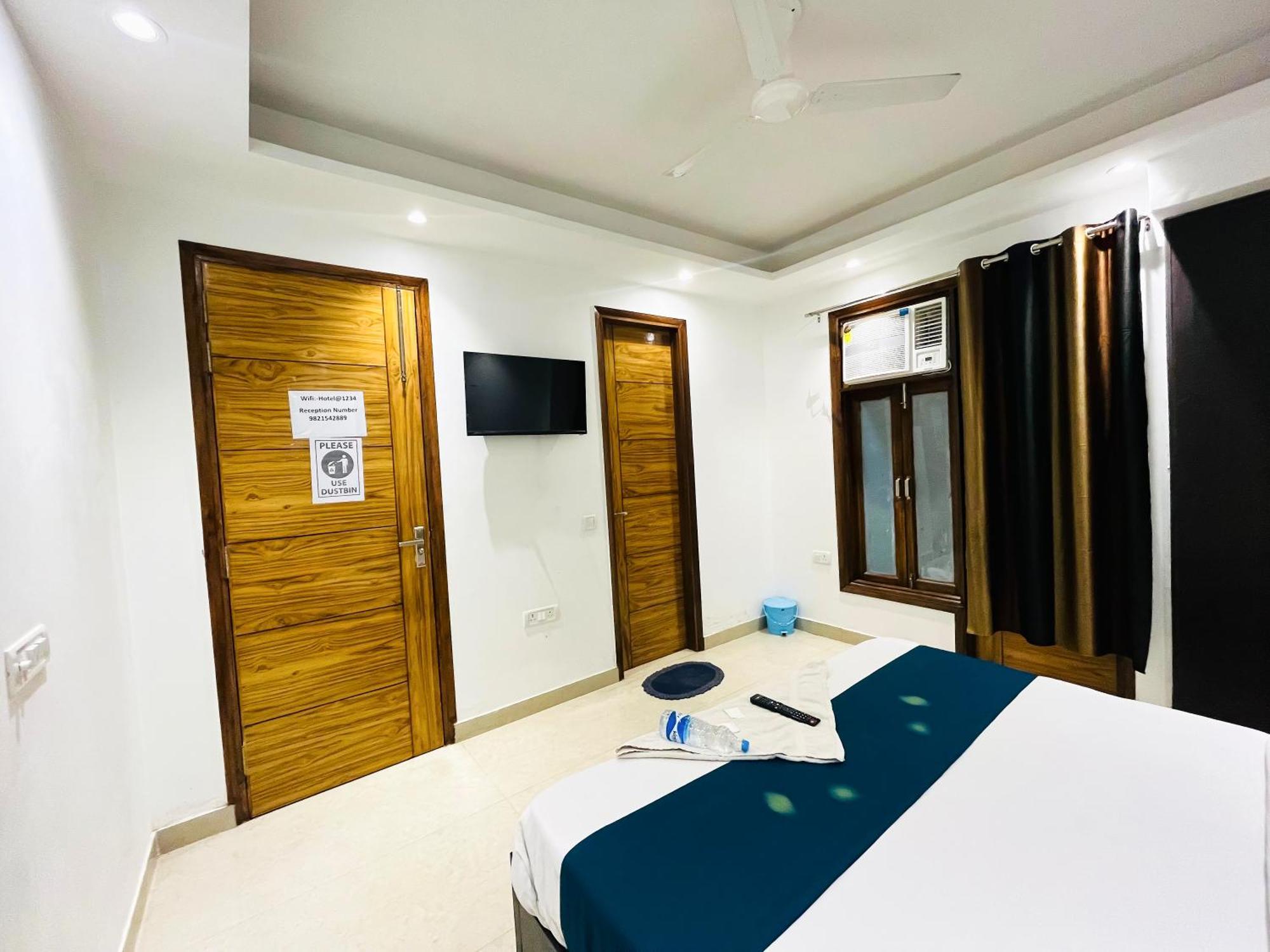 Hotel Hotel In Malviya Nagar