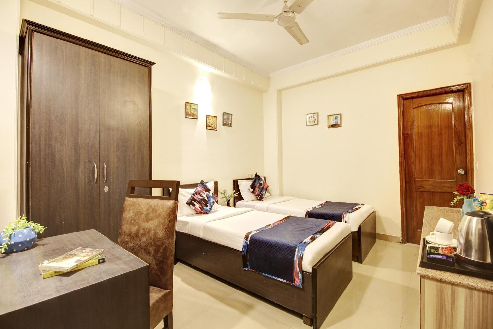 Persona International Karol Bagh 3*