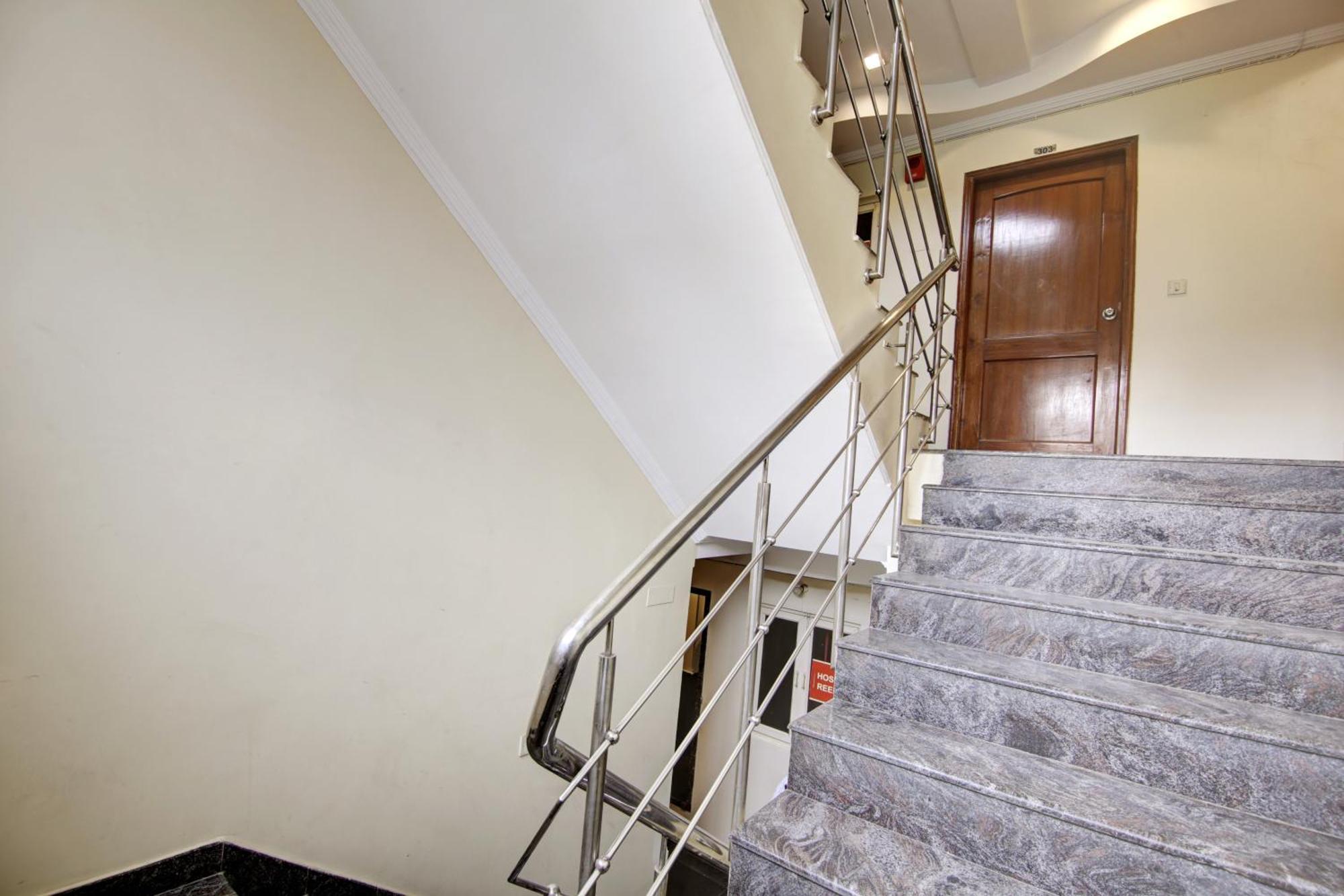 Persona International Karol Bagh
