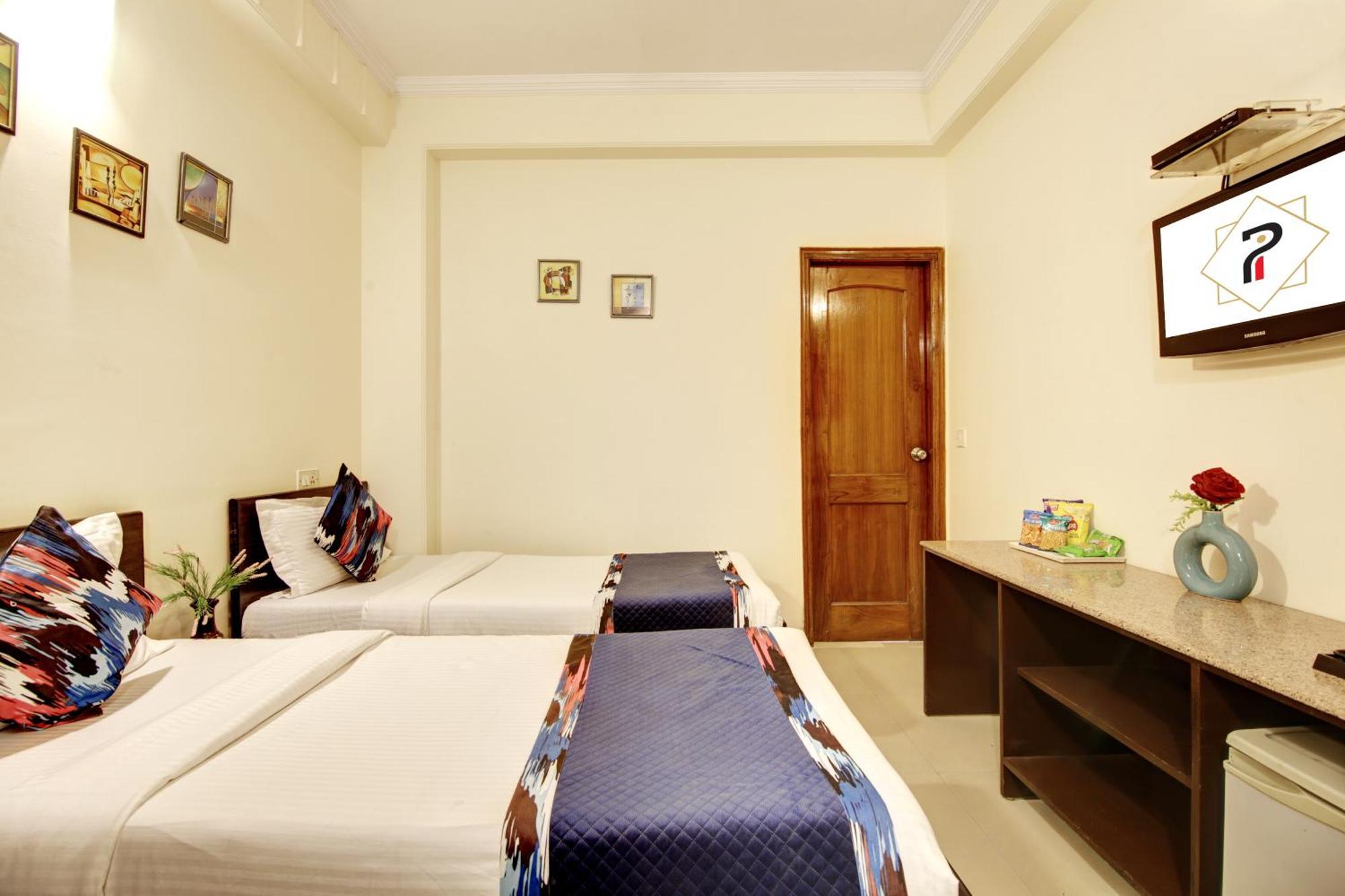 Persona International Karol Bagh Hotel