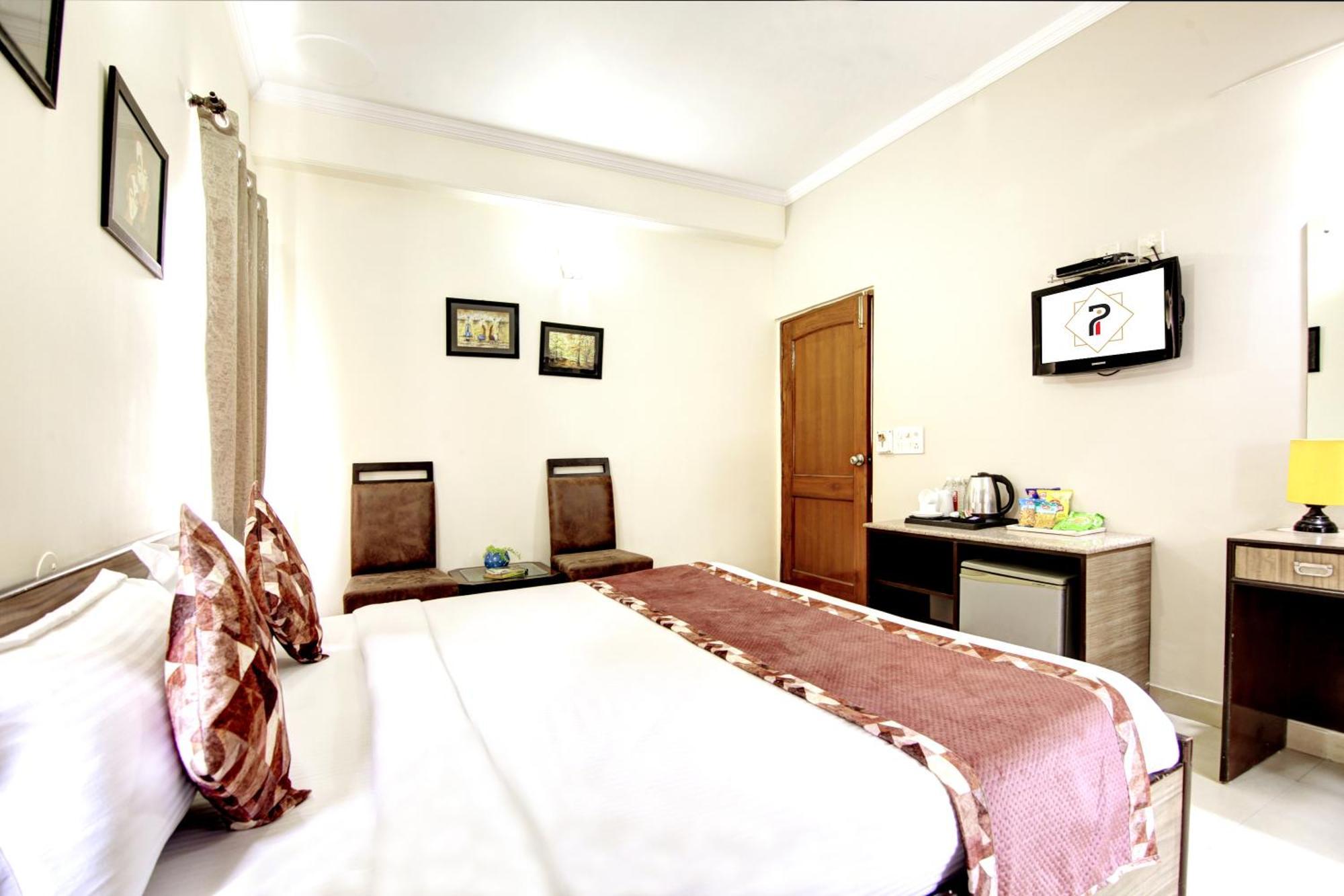 Persona International Karol Bagh Hotel 3*