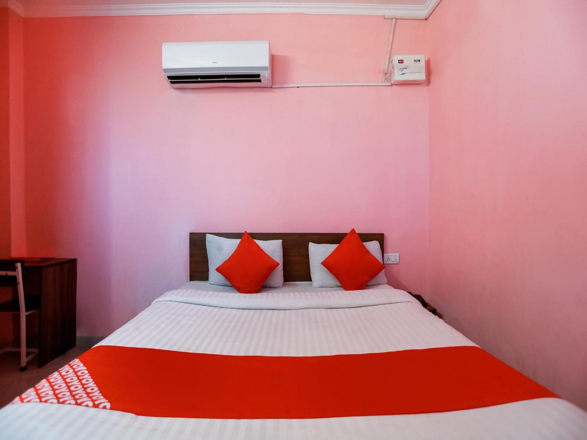 Hotel O Peak 4*