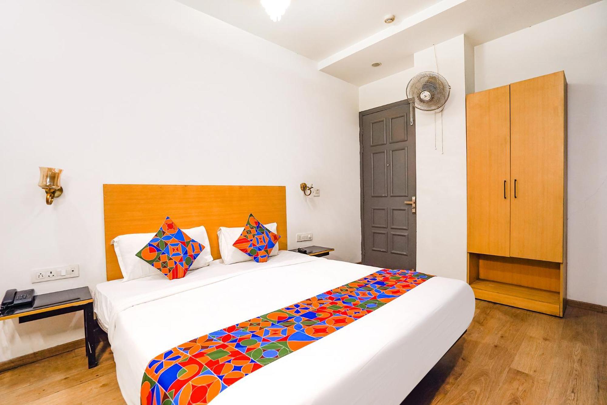 Fabhotel The Luxe New Delhi
