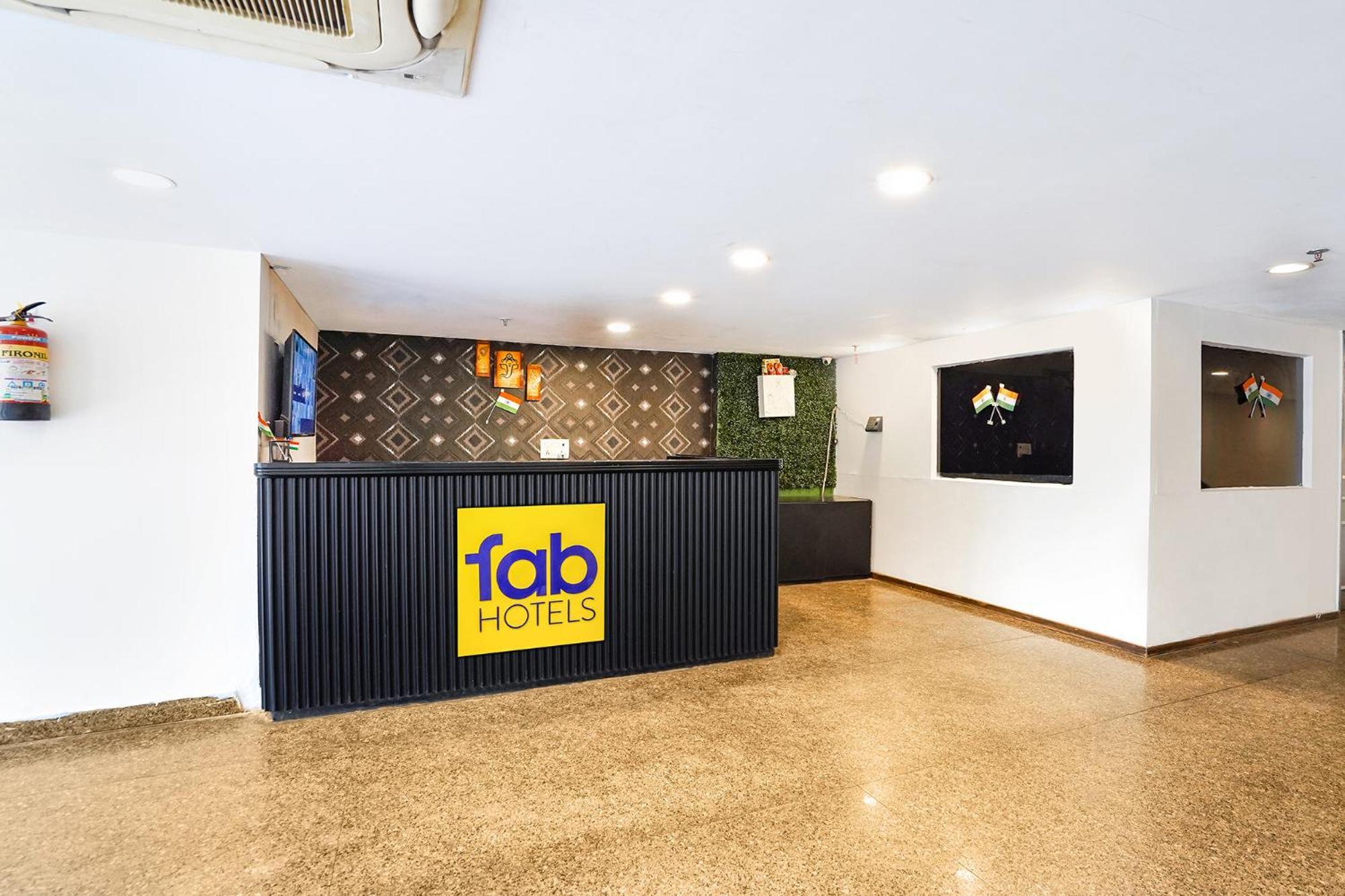 Fabhotel The Luxe