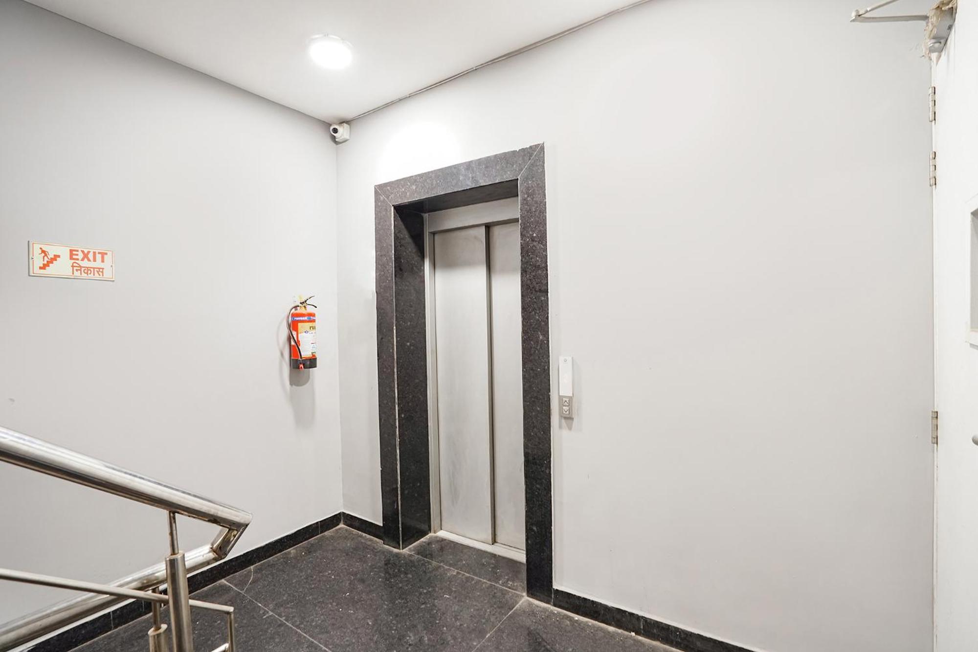 Fabhotel The Luxe New Delhi
