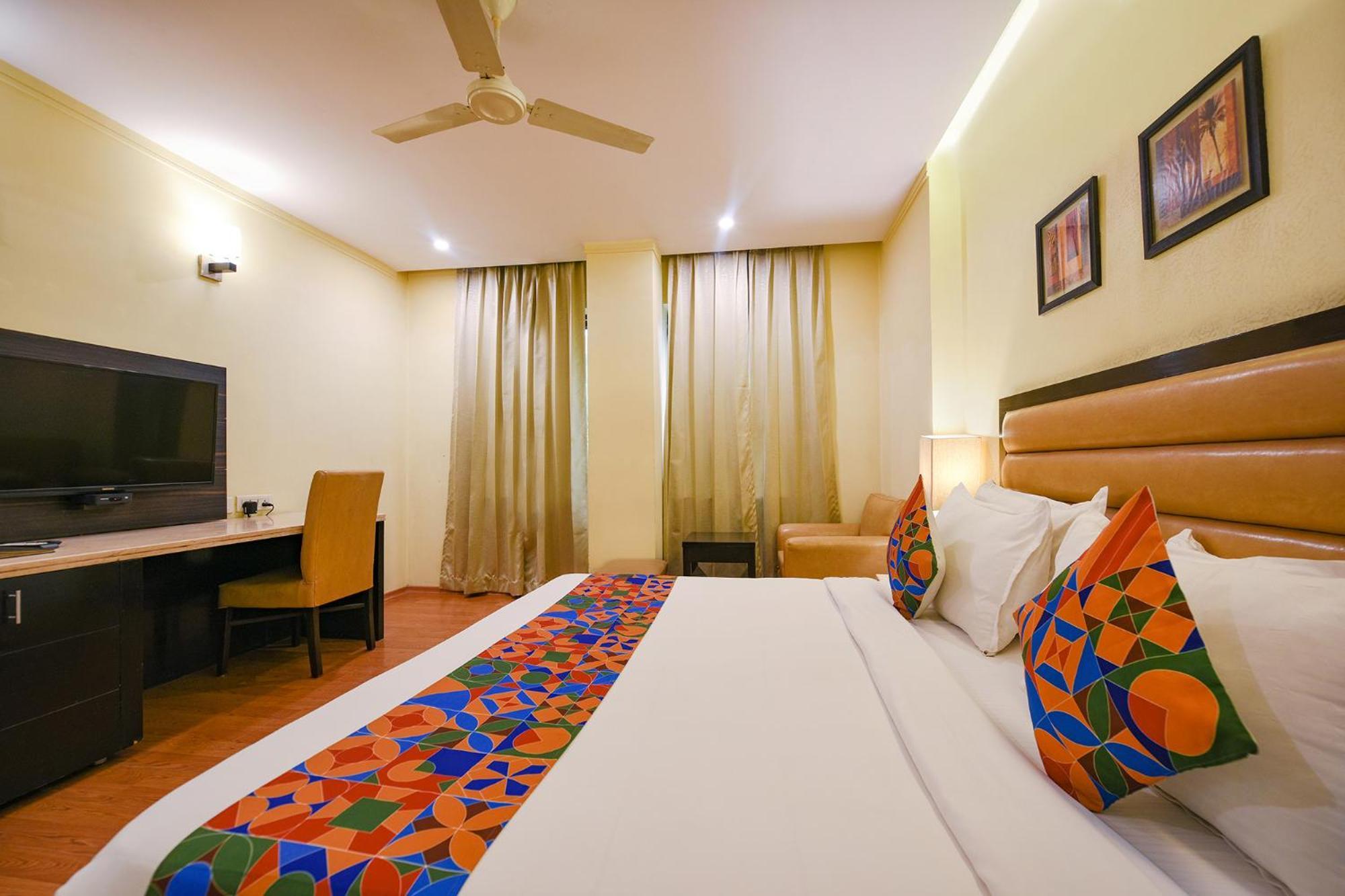 Fabhotel Prime The Western With Swimming Pool