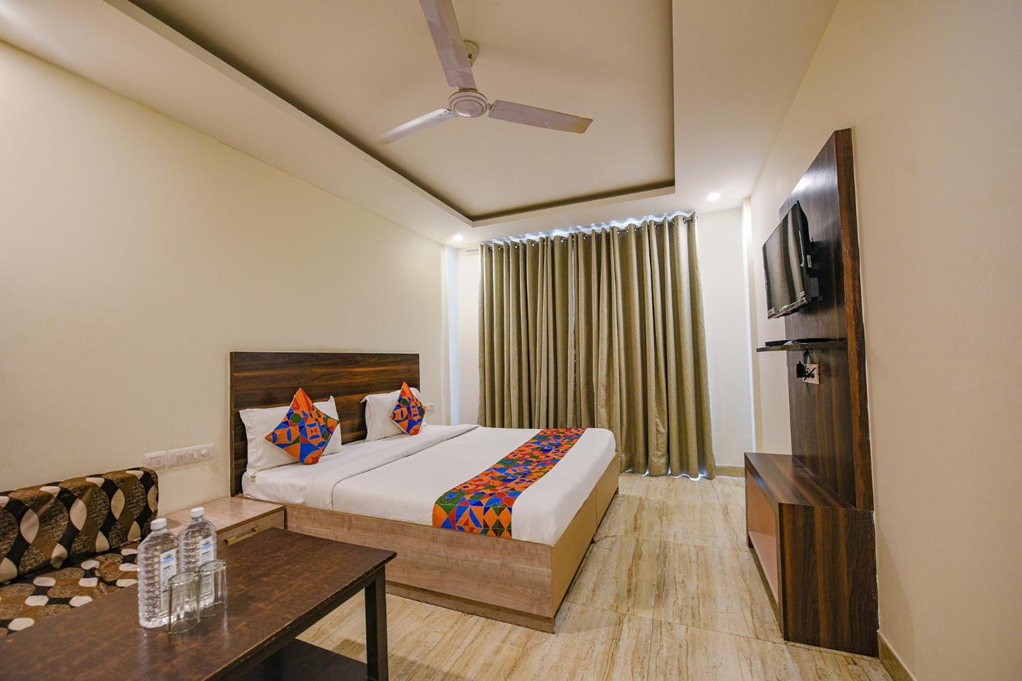 Lakshmi Palace Hotel