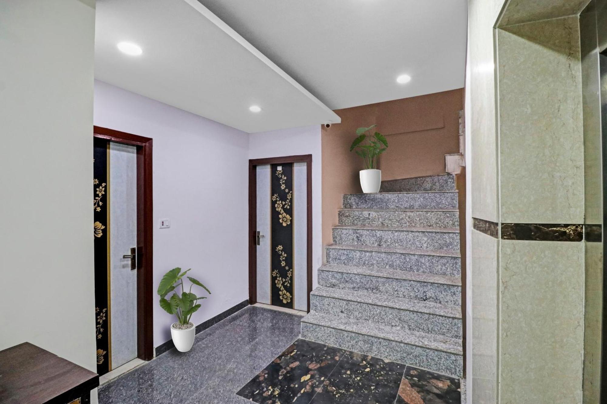 Hotel House New Delhi