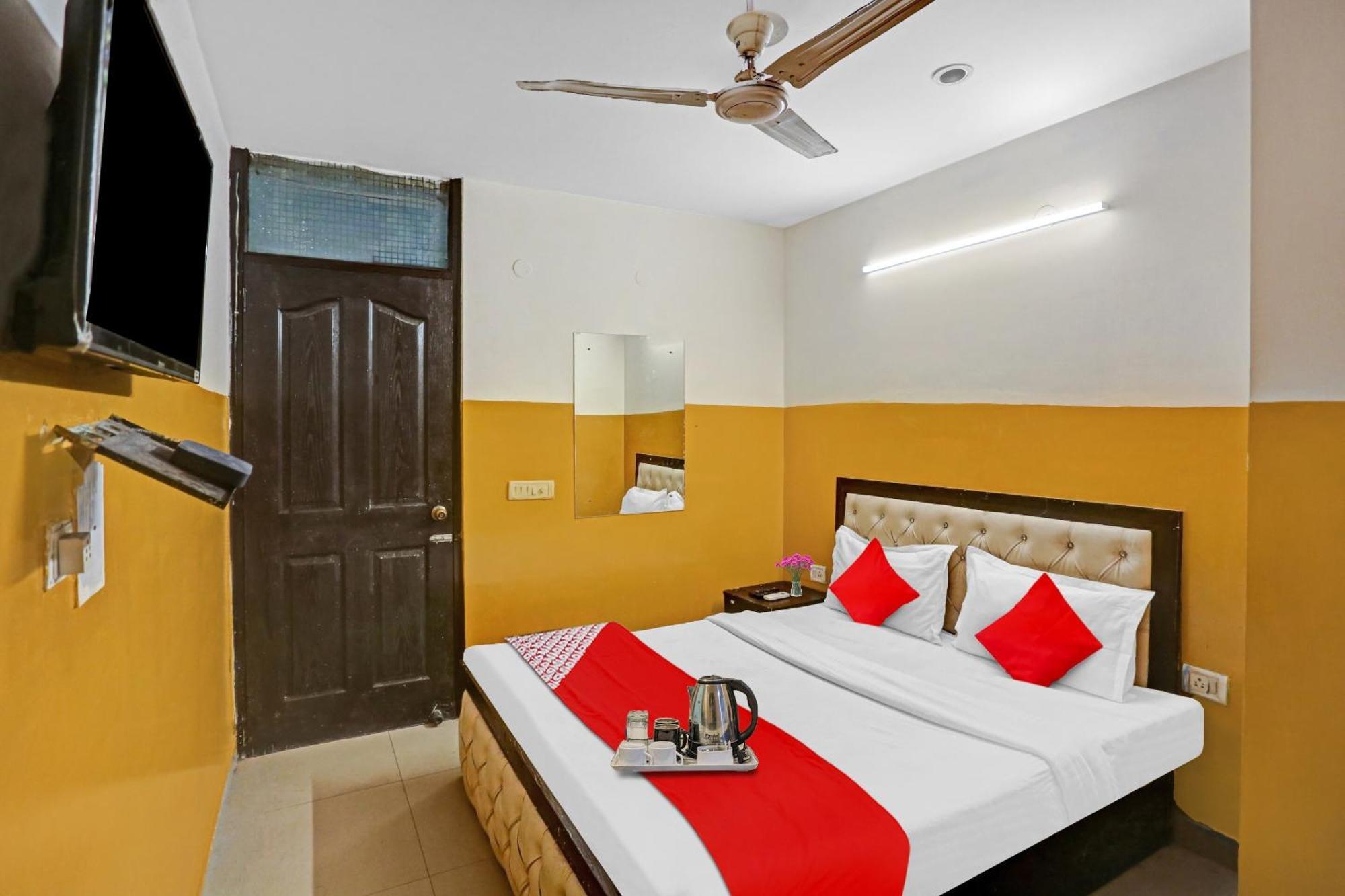 Hotel O Ss Paradise 4*