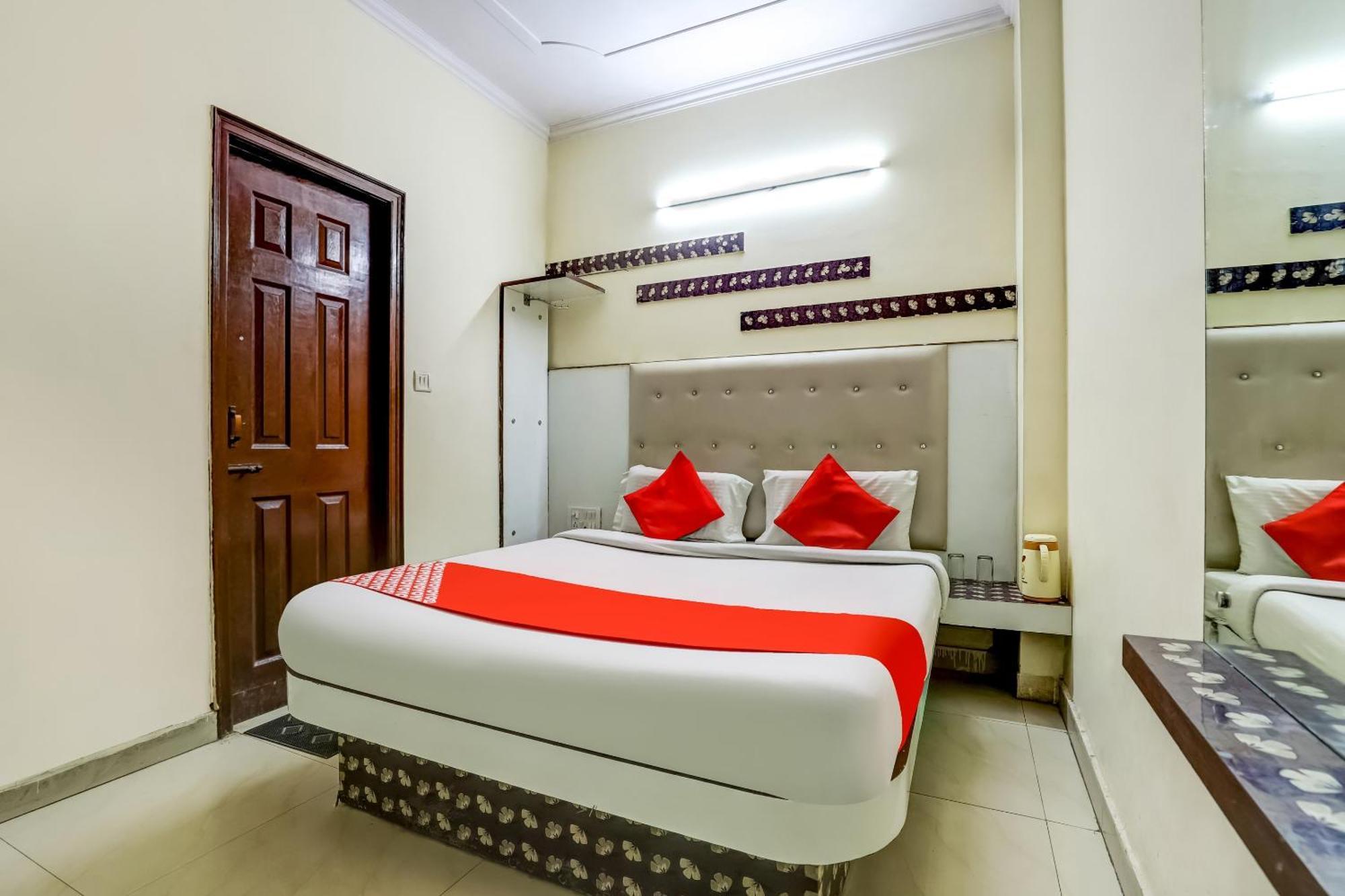 Hotel O Tushar Continental