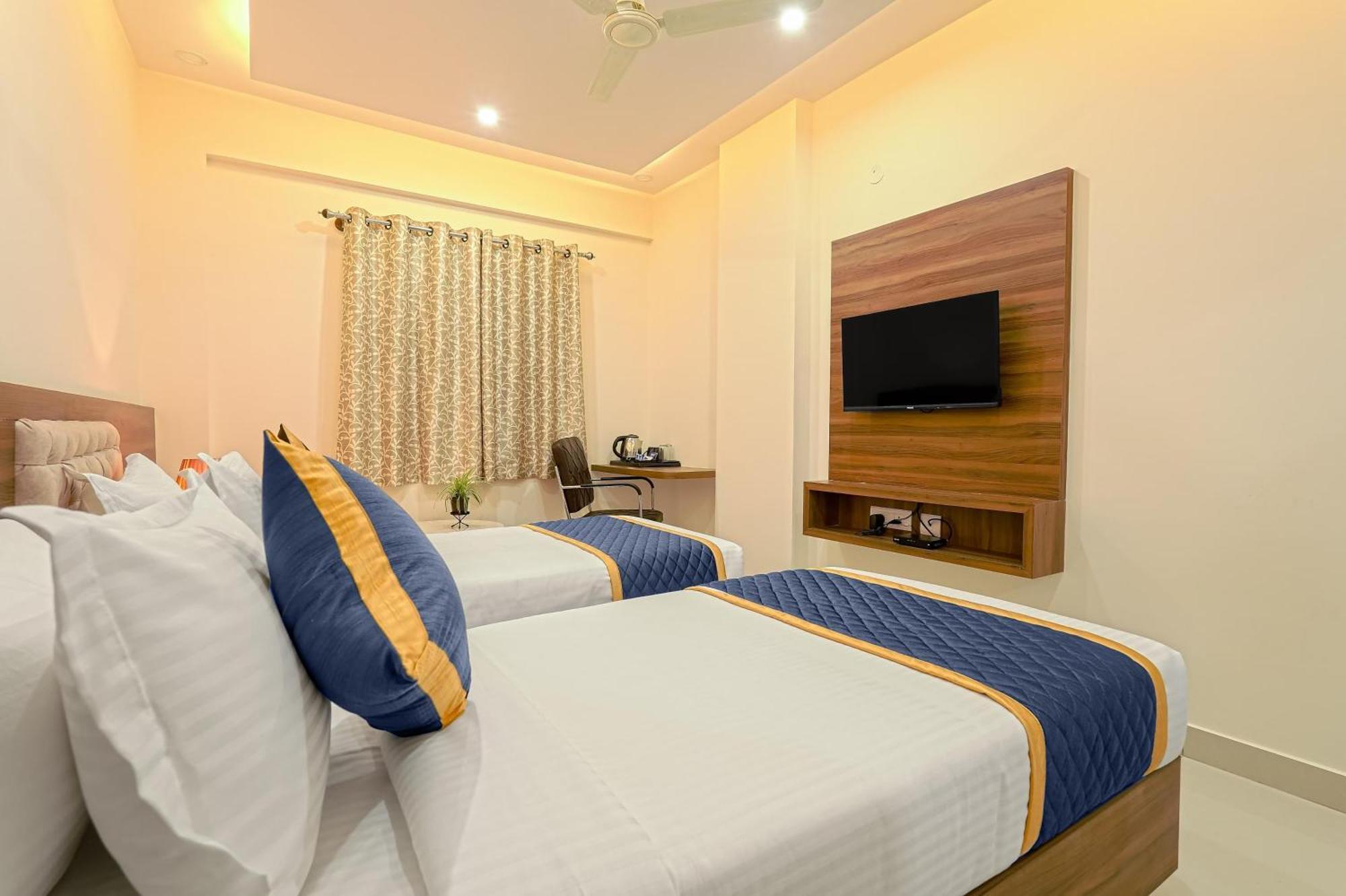 Bed & Breakfast Lee Tavish At Delhi Airport *