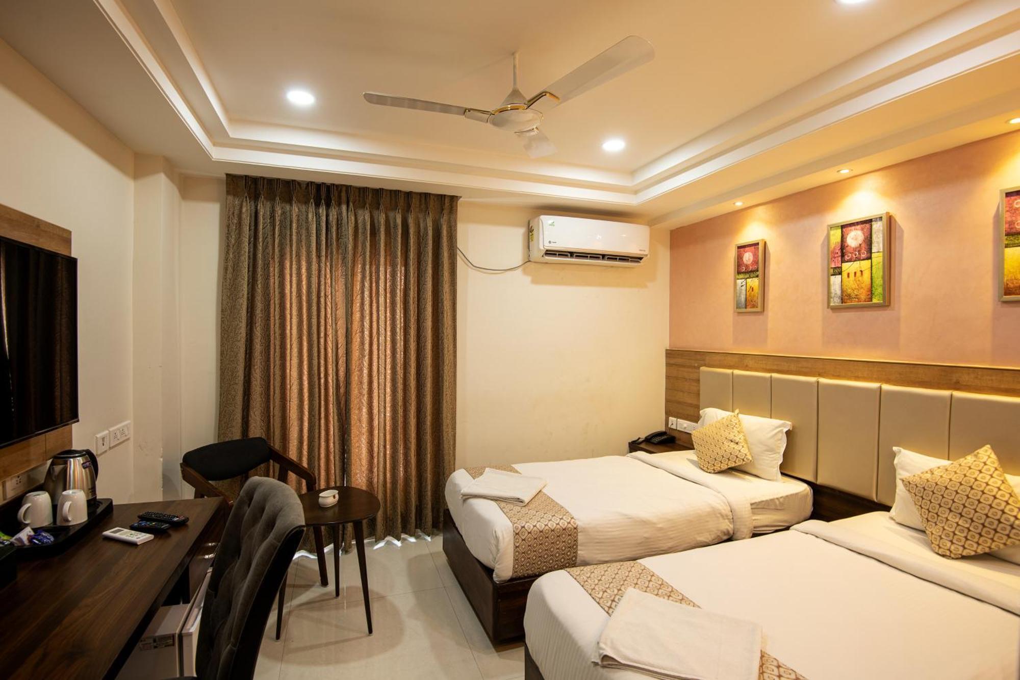 Lee Tavish At Delhi Airport Bed & Breakfast *