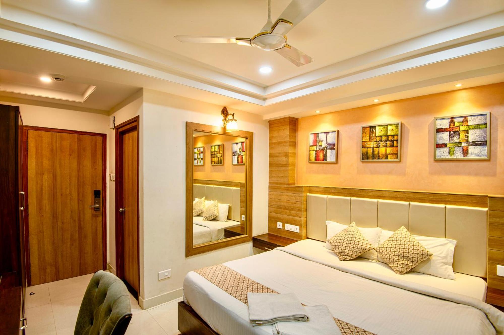 Lee Tavish At Delhi Airport Bed & Breakfast *