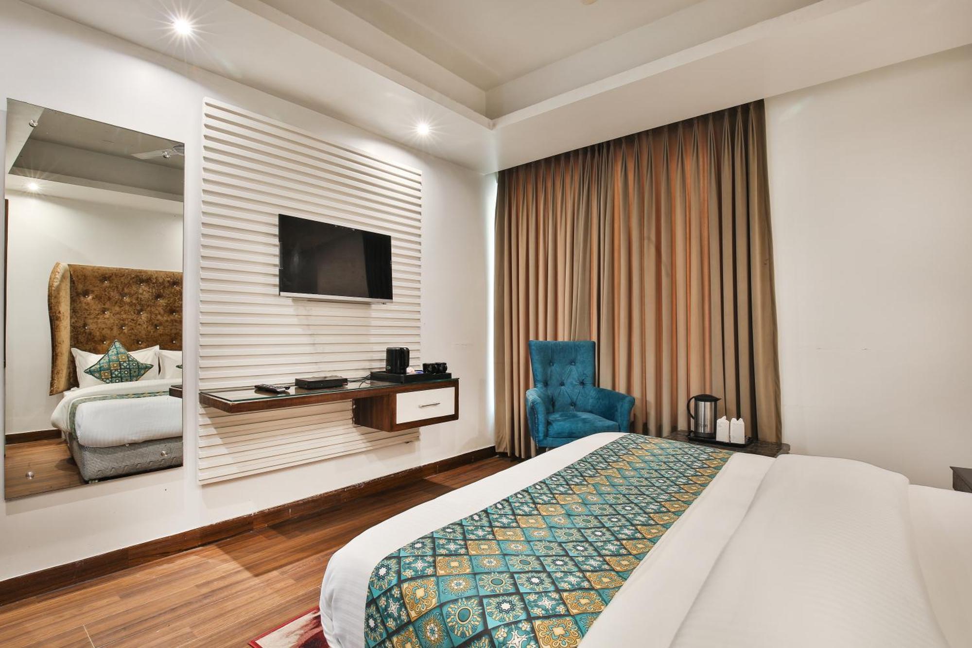 Staybook Hotel Uppal International Hotel New Delhi