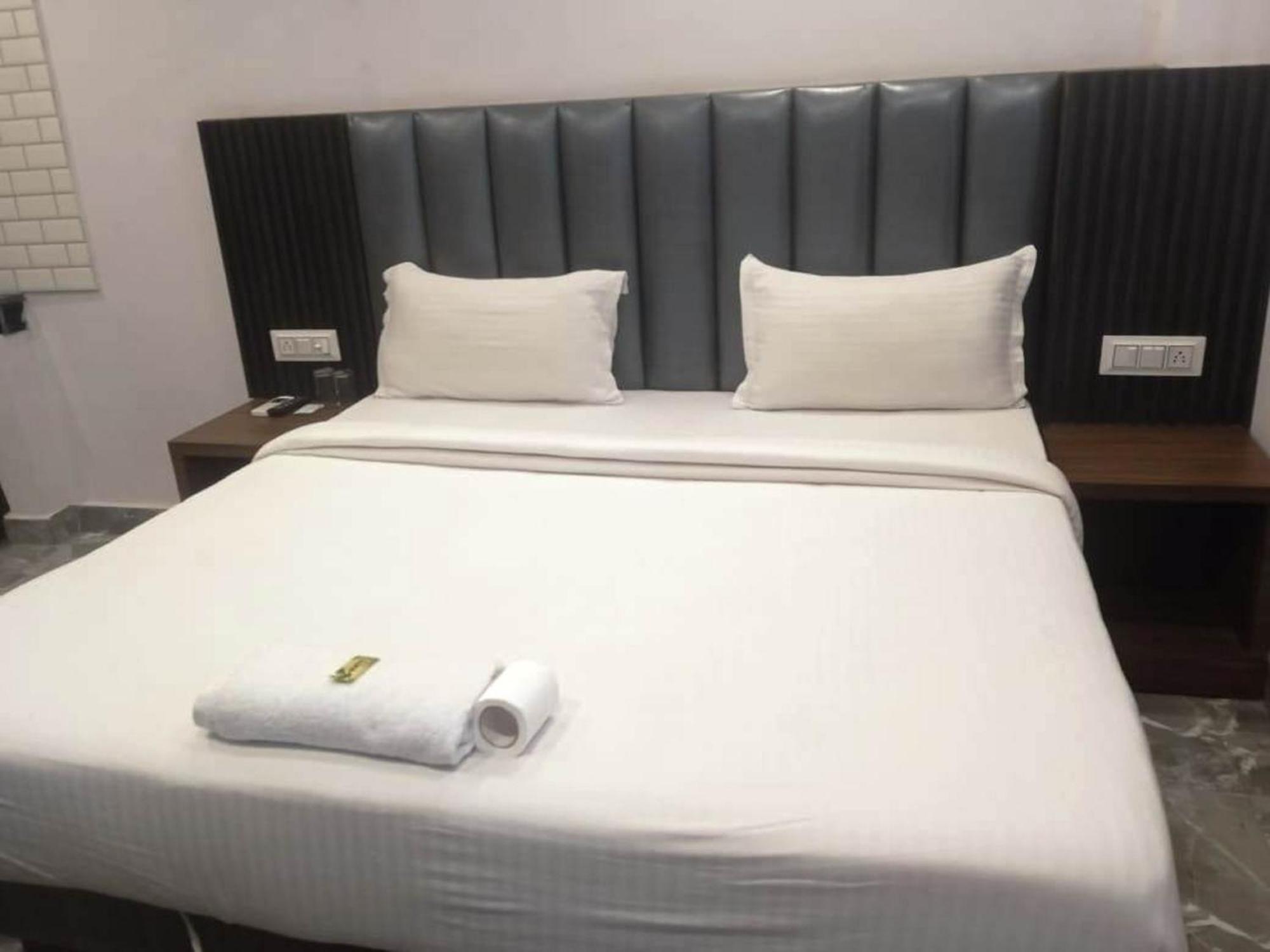 Del Fox Holidays At 5 Minute Vfs Hotel 3*