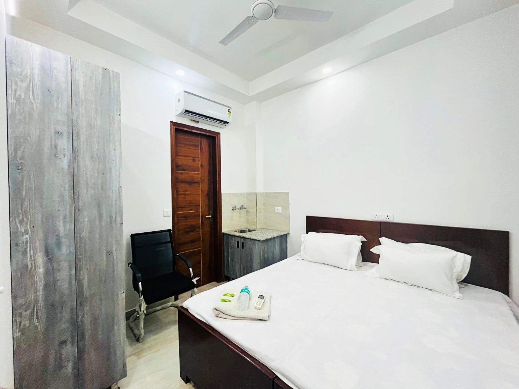 Hotel Sukoon - Karol Bagh