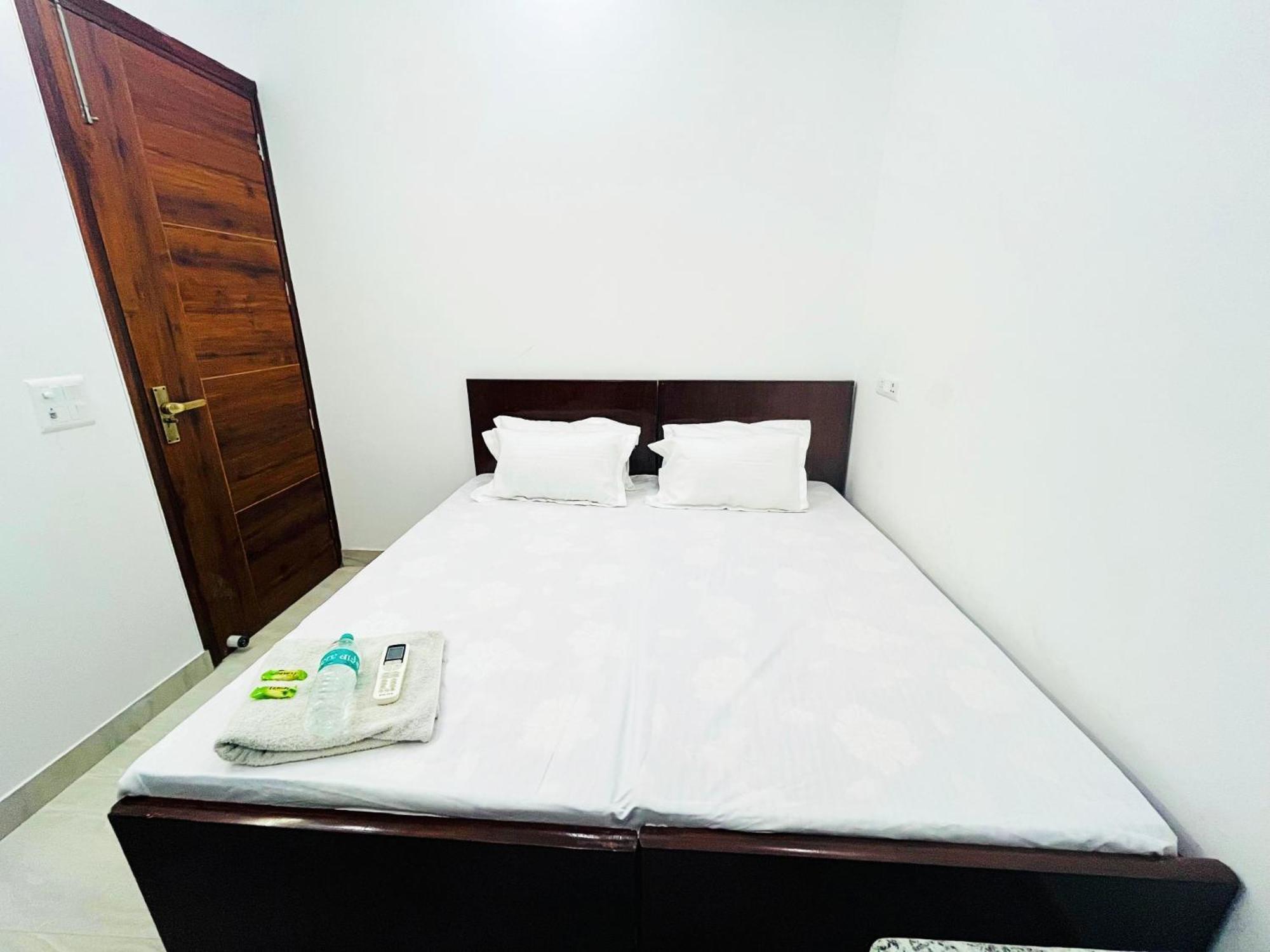 Hotel Sukoon - Karol Bagh 3*