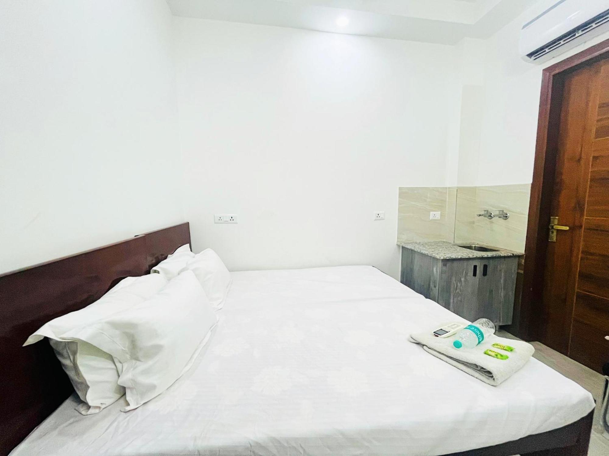 Hotel Sukoon - Karol Bagh