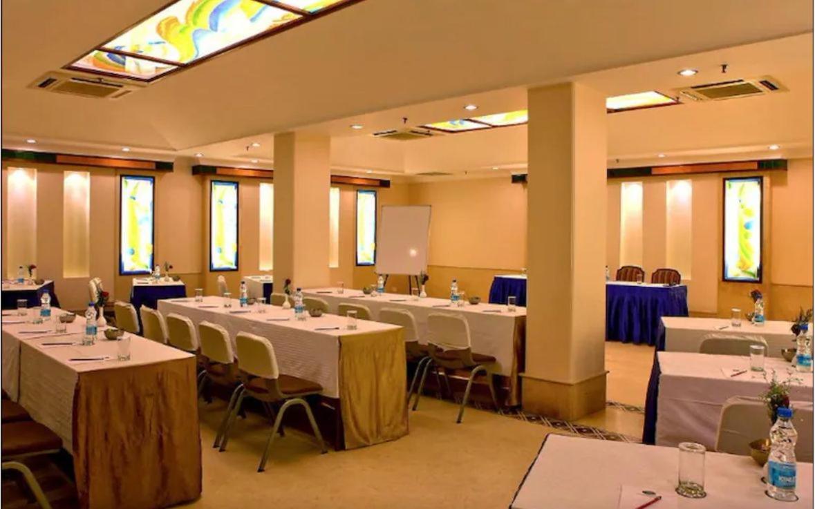 Hotel Florence Inn, Karol Bagh, New Delhi, 2 Min From Metro