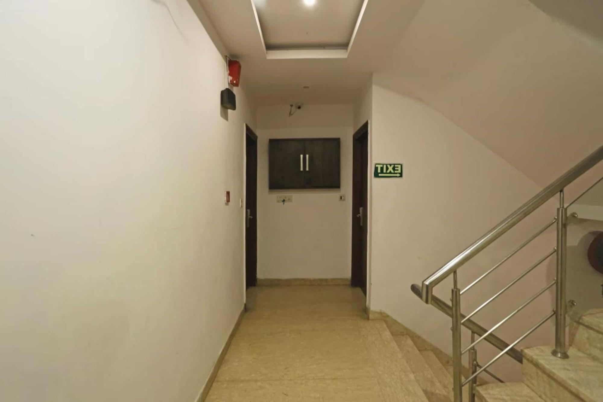 Ambience -5 Mints Walk From Railway Station