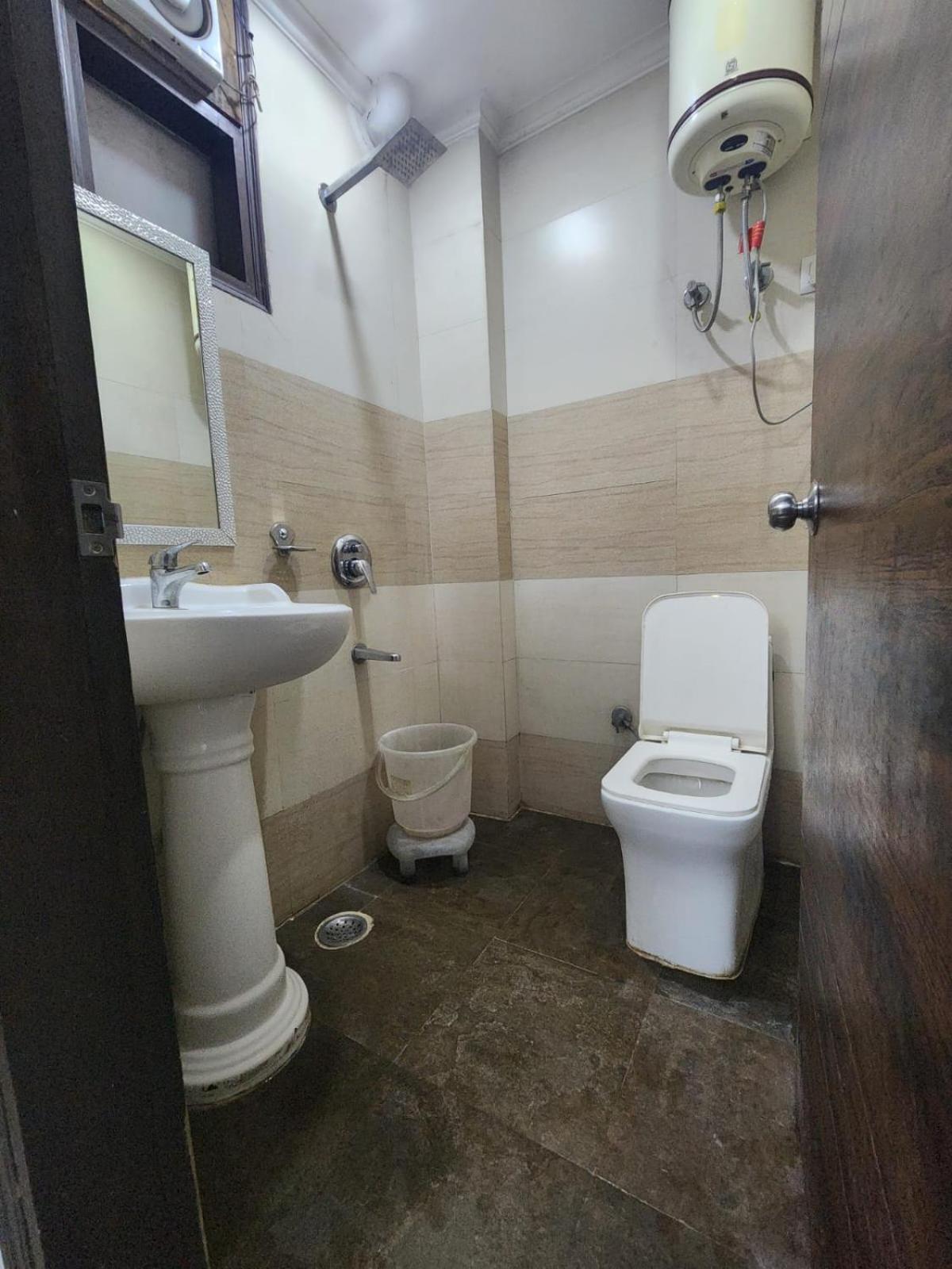 Hotel Aerotech Near Delhi Airport New Delhi