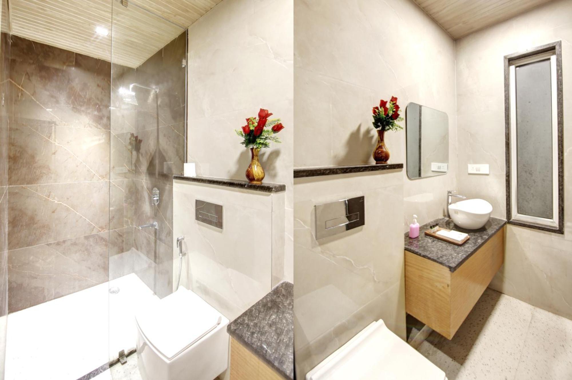 Applewood & - Free Airport Transffer Hotel New Delhi