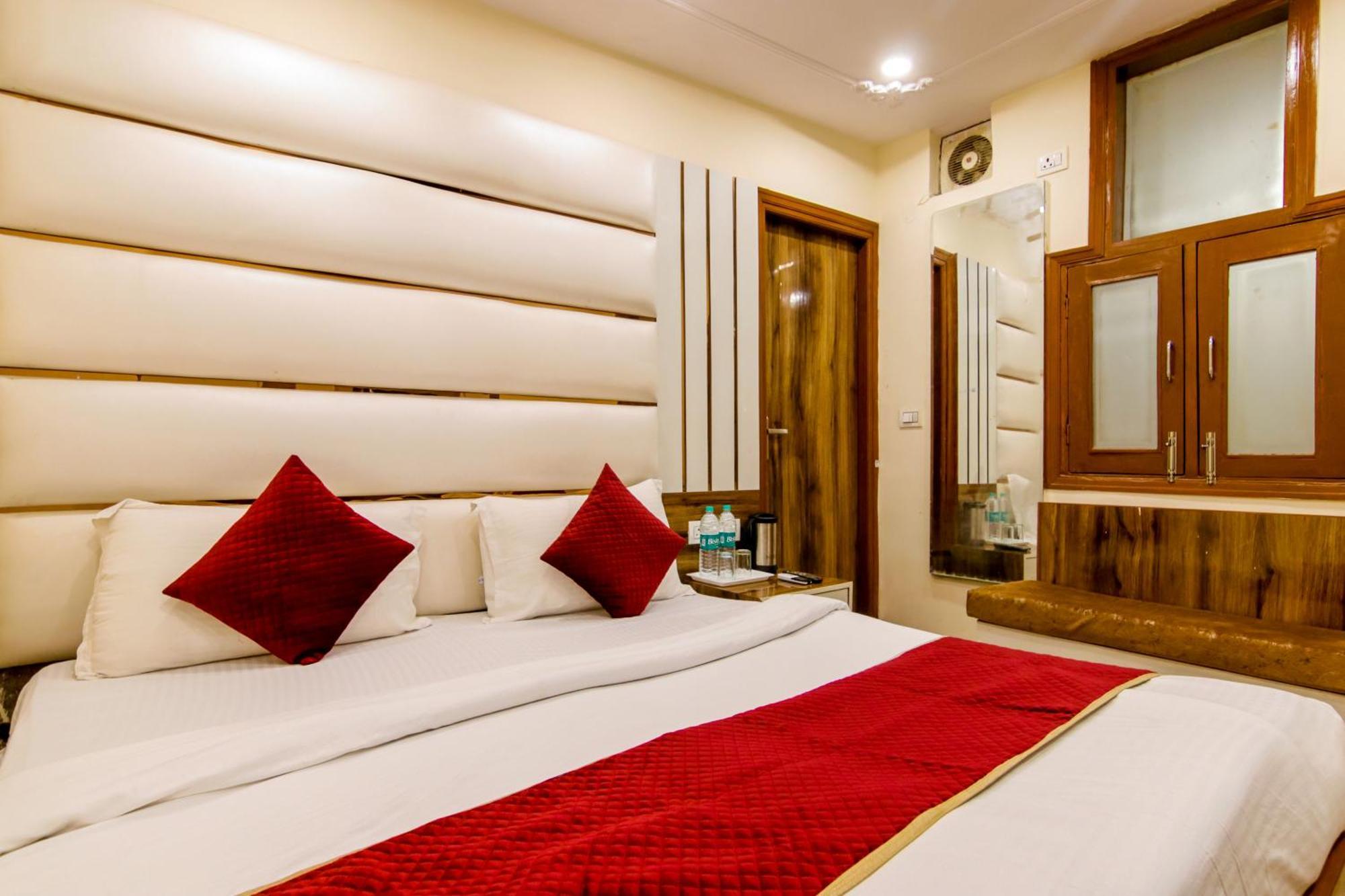 Star Dx By P K Residency Guest house